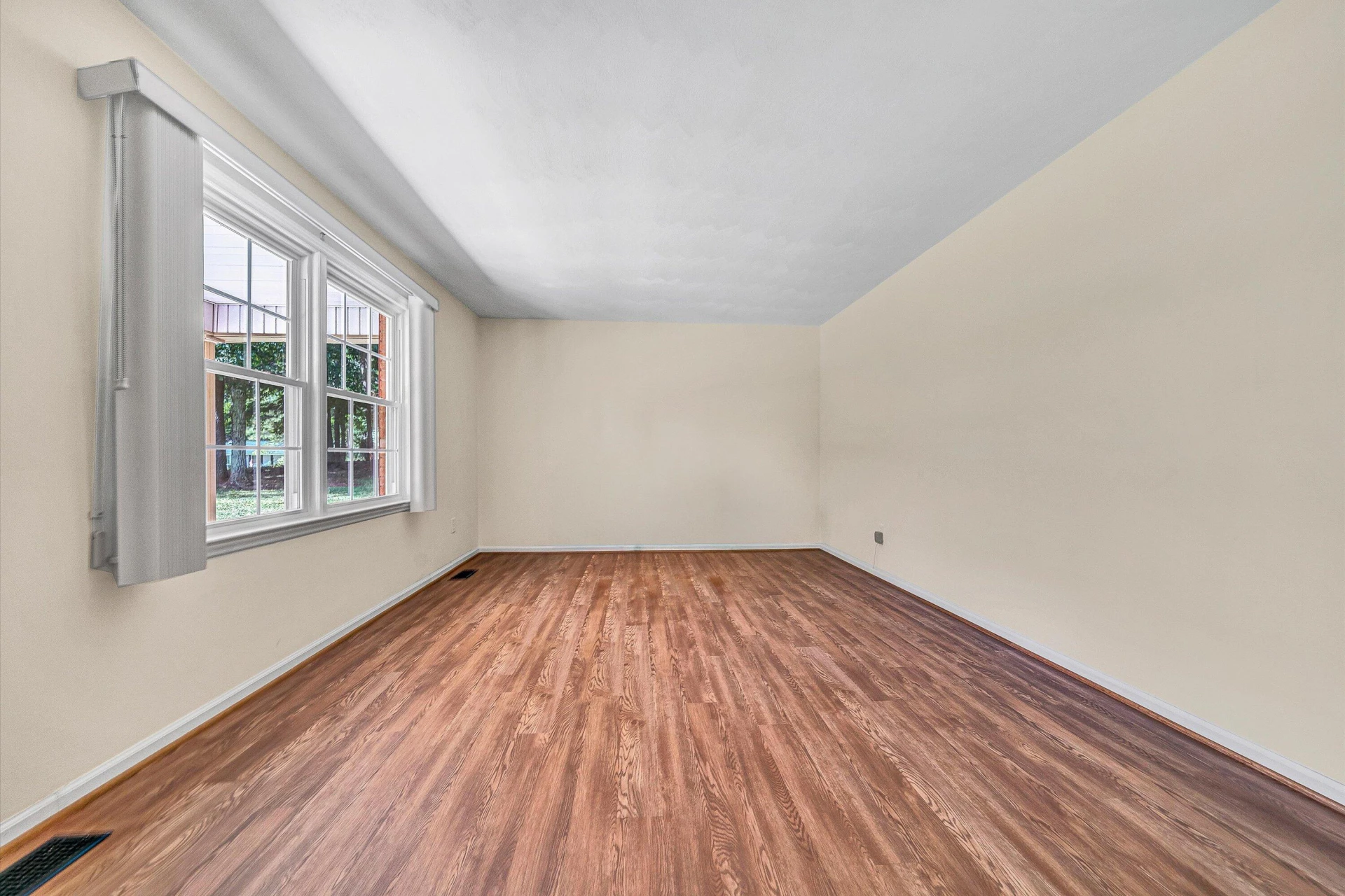 432 Ridge Mountain DR - Photo 4