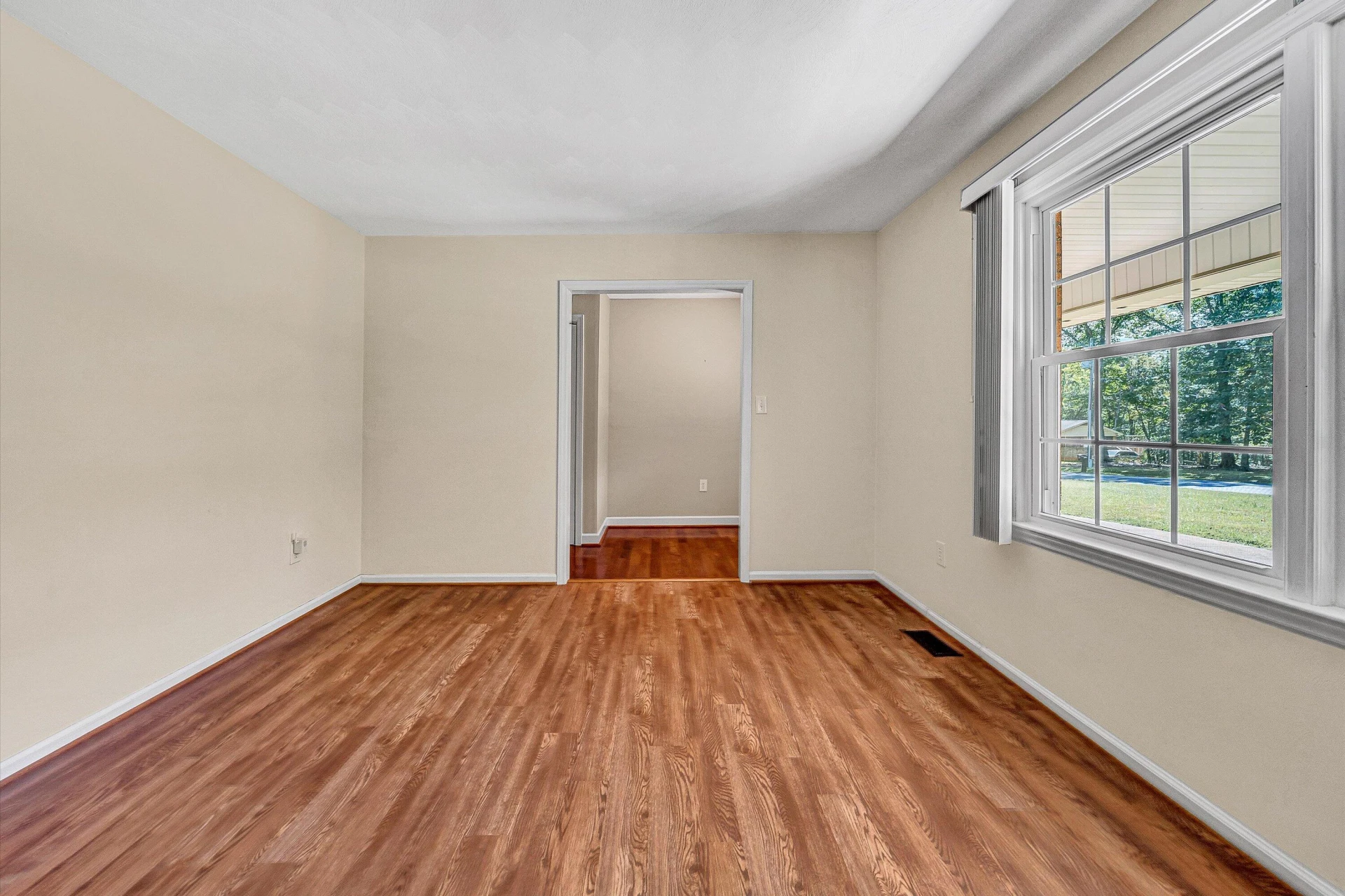 432 Ridge Mountain DR - Photo 5
