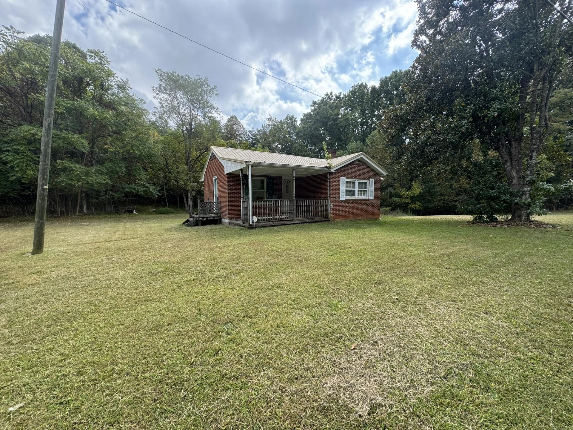 623 Kingston RD - Photo 2