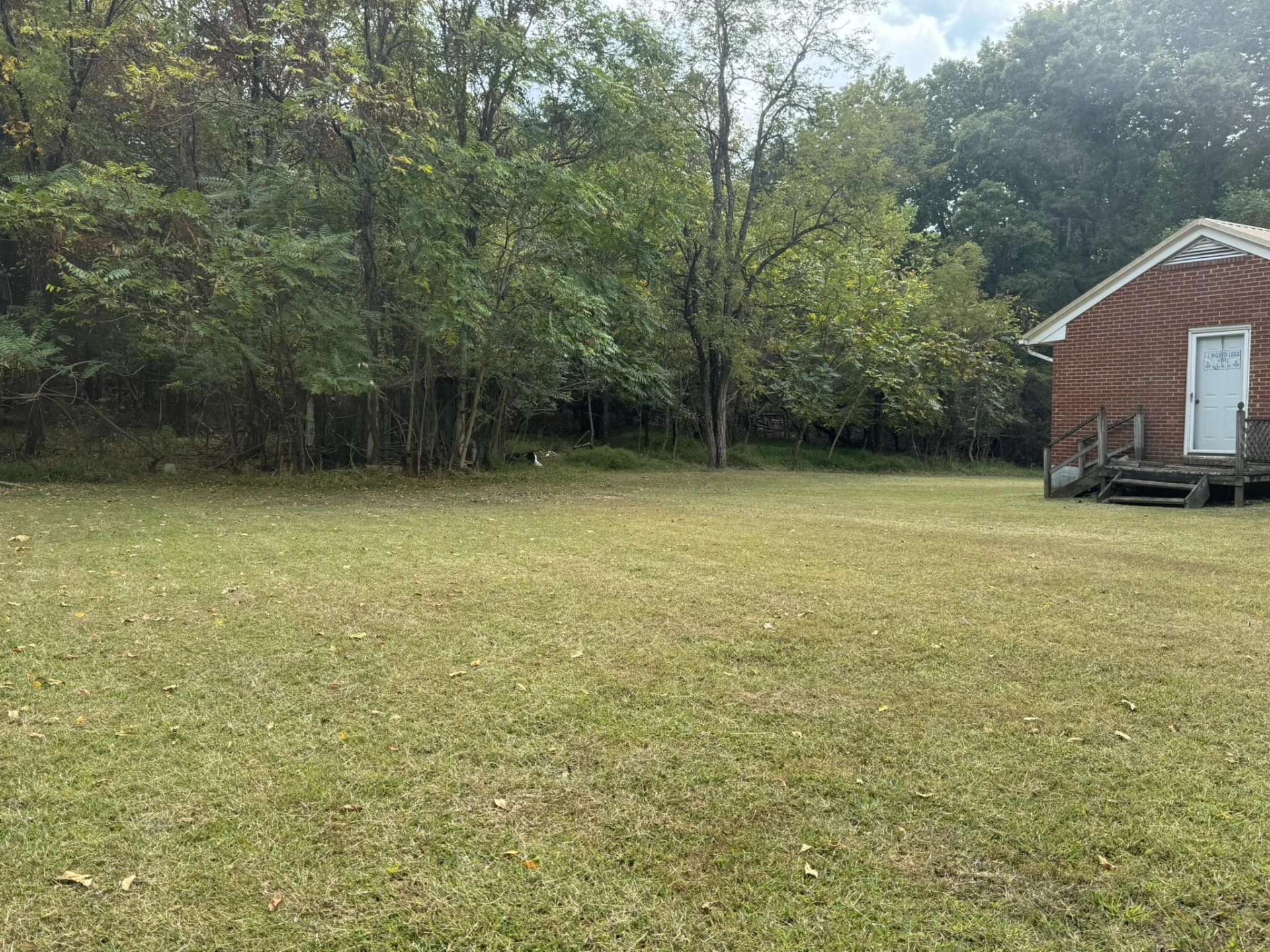 623 Kingston RD - Photo 4