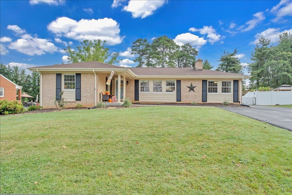 5019 Craun LN