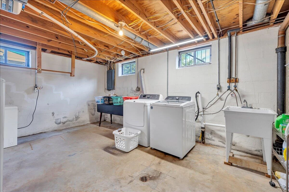 5019 Craun LN - Photo 33