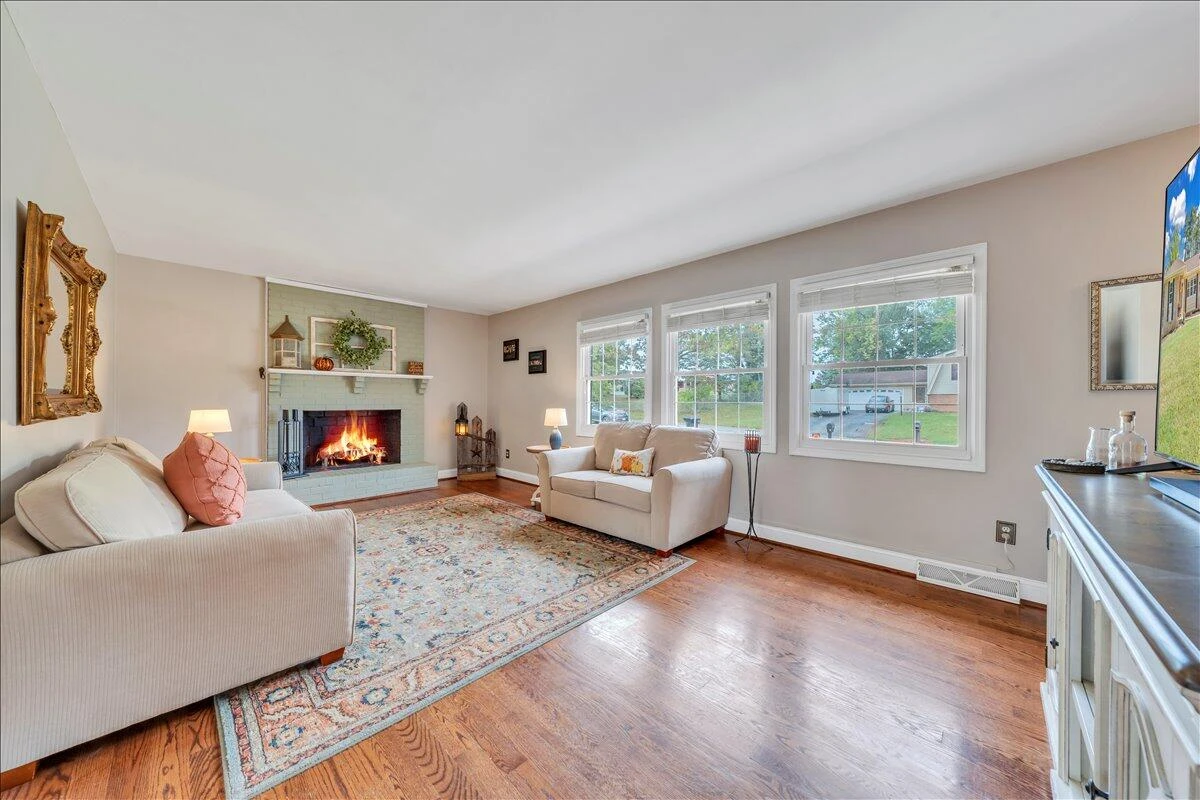 5019 Craun LN - Photo 8