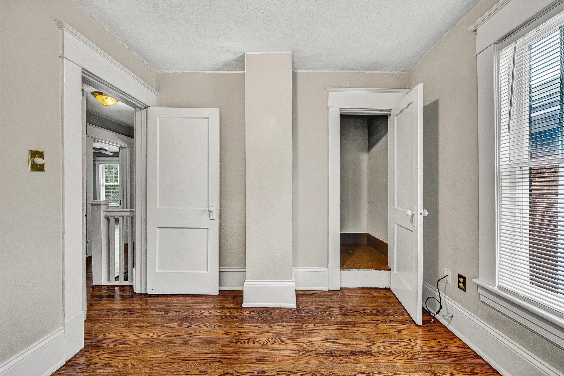 1506 Maple AVE SW - Photo 31