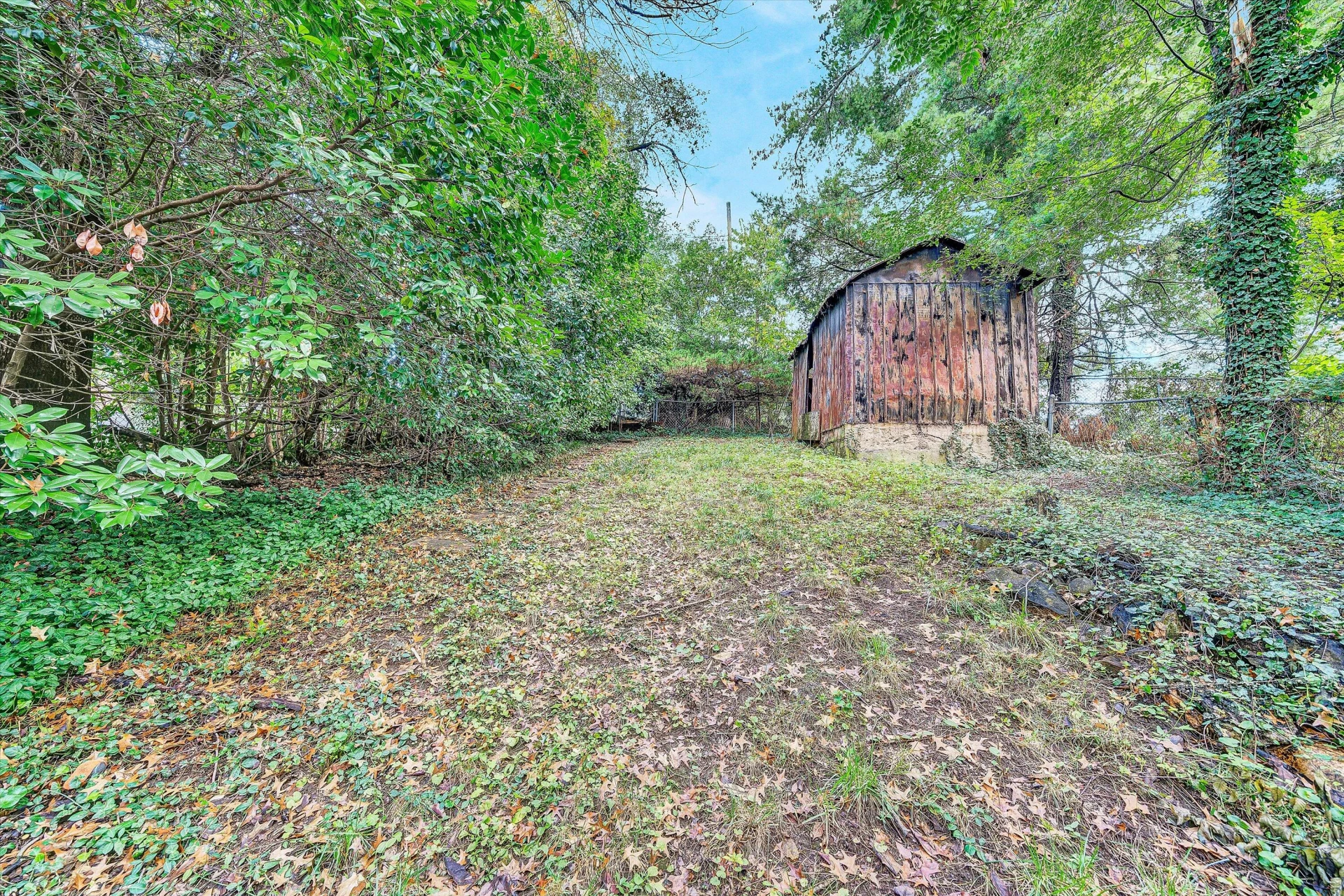 1506 Maple AVE SW - Photo 39