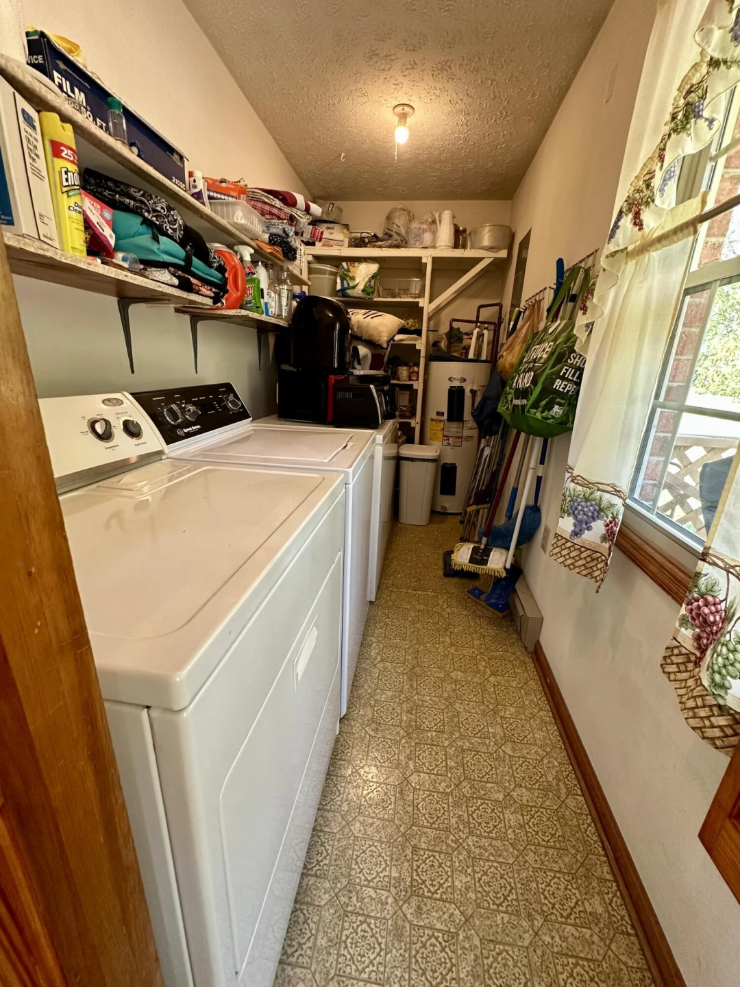 1347 Montvale ST - Photo 10