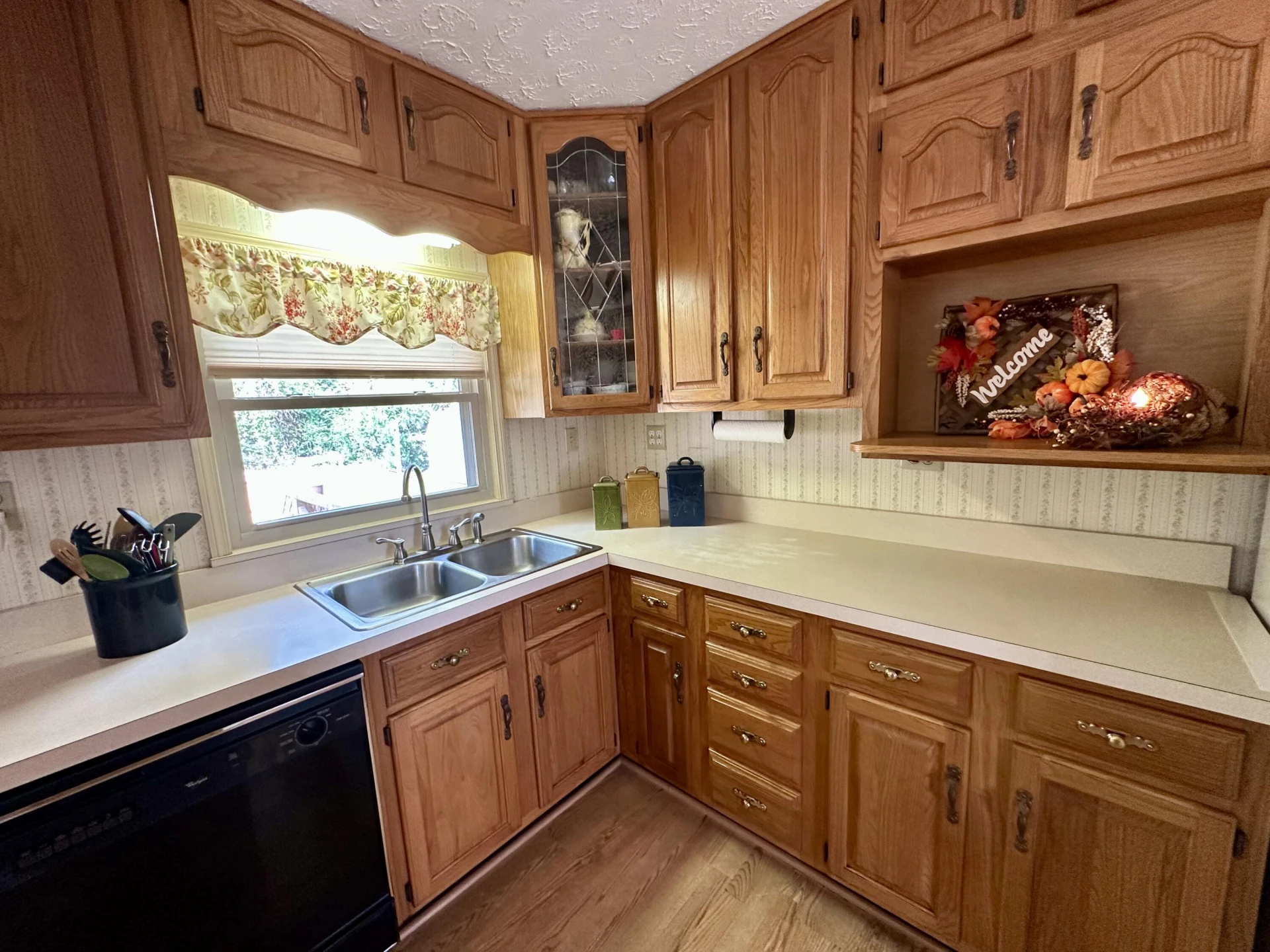 1347 Montvale ST - Photo 7