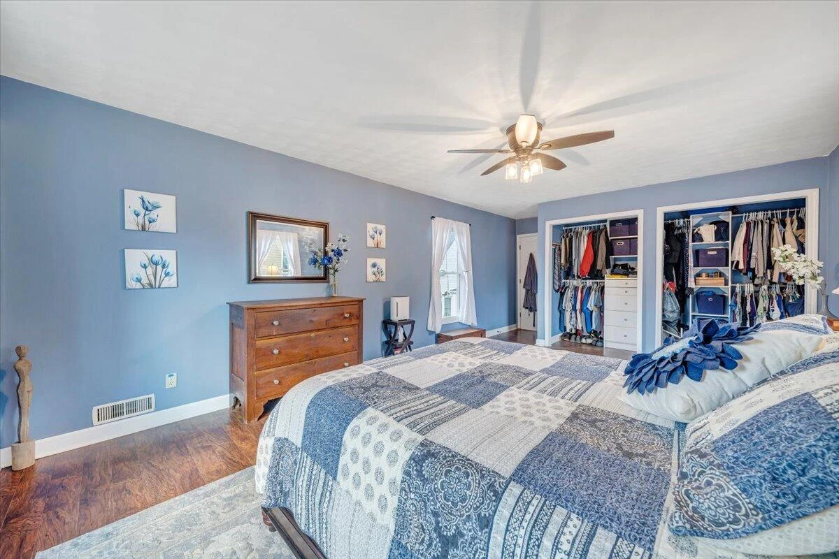 219 Academy ST - Photo 18