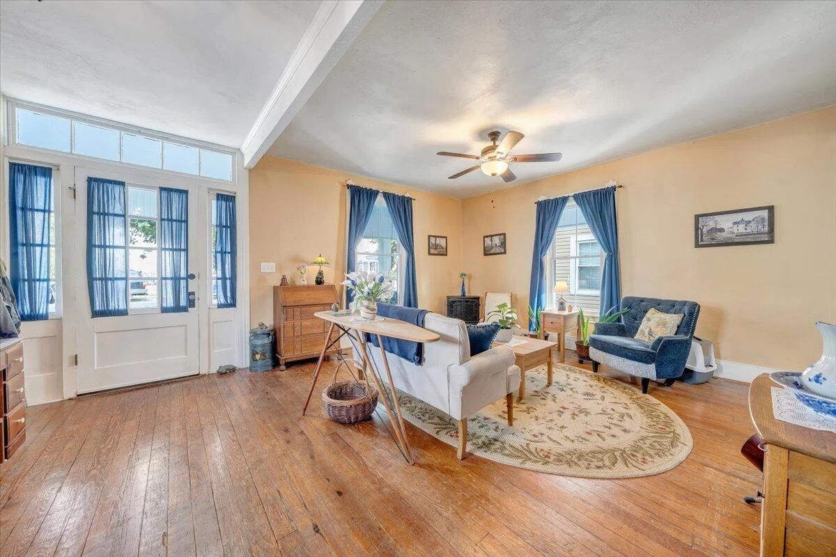 219 Academy ST - Photo 32