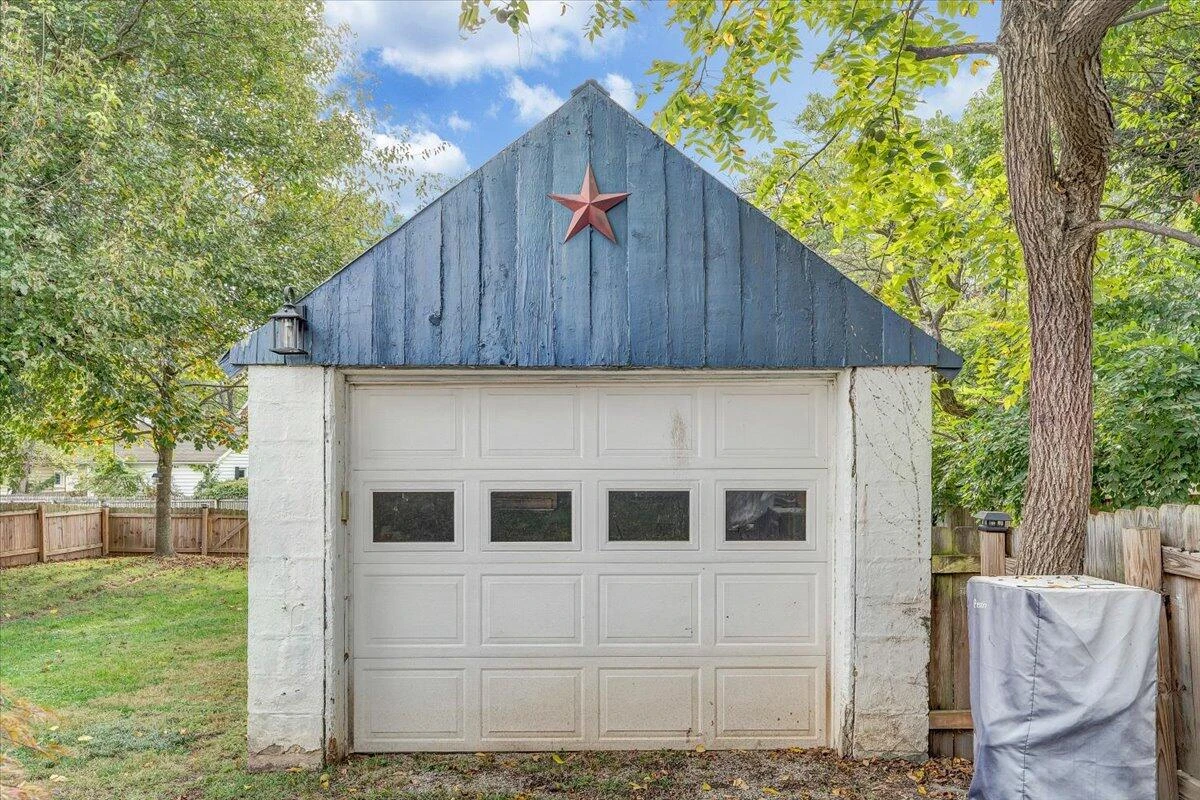 219 Academy ST - Photo 59