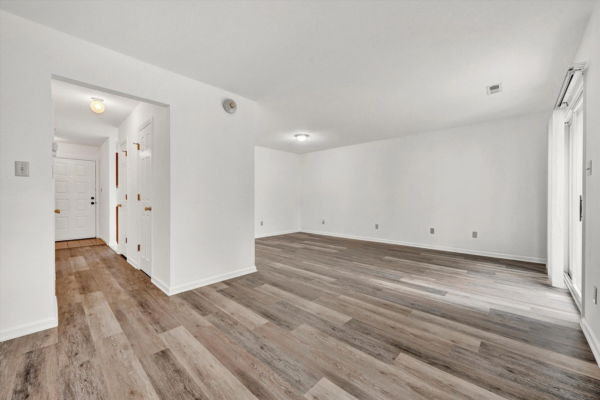 100 Franklin Parke CT SW - Photo 2