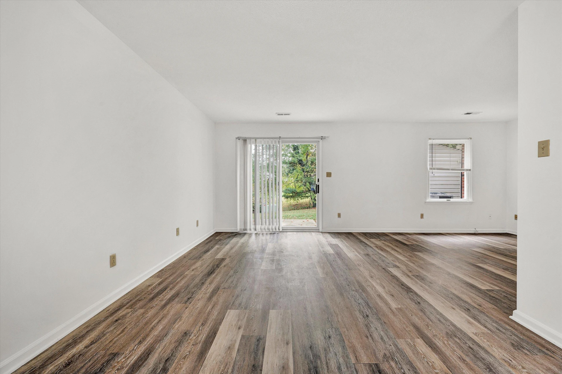 100 Franklin Parke CT SW - Photo 5