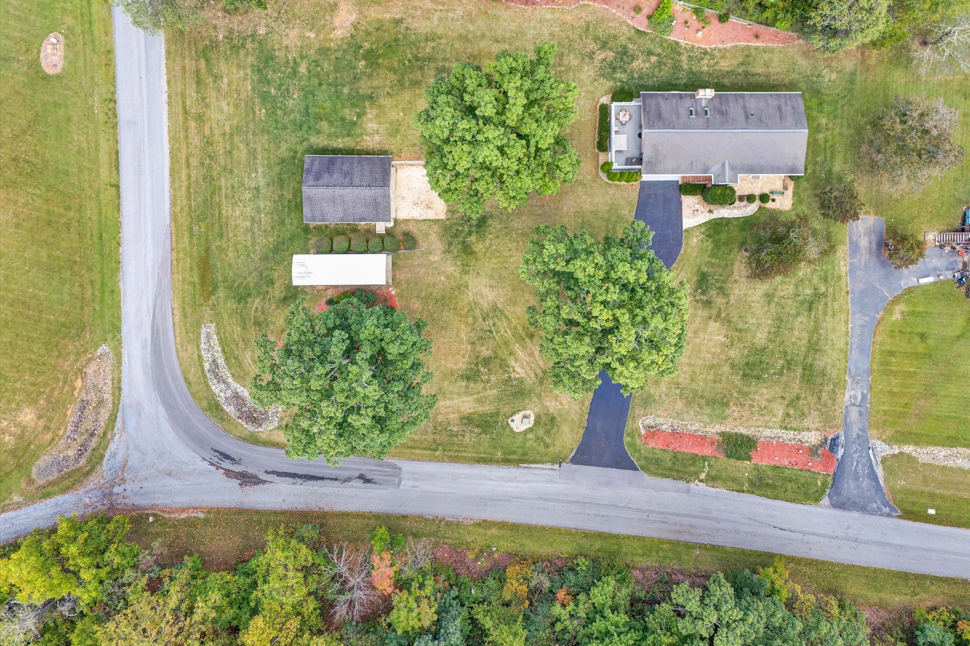 230 Keswick Farm RD - Photo 46