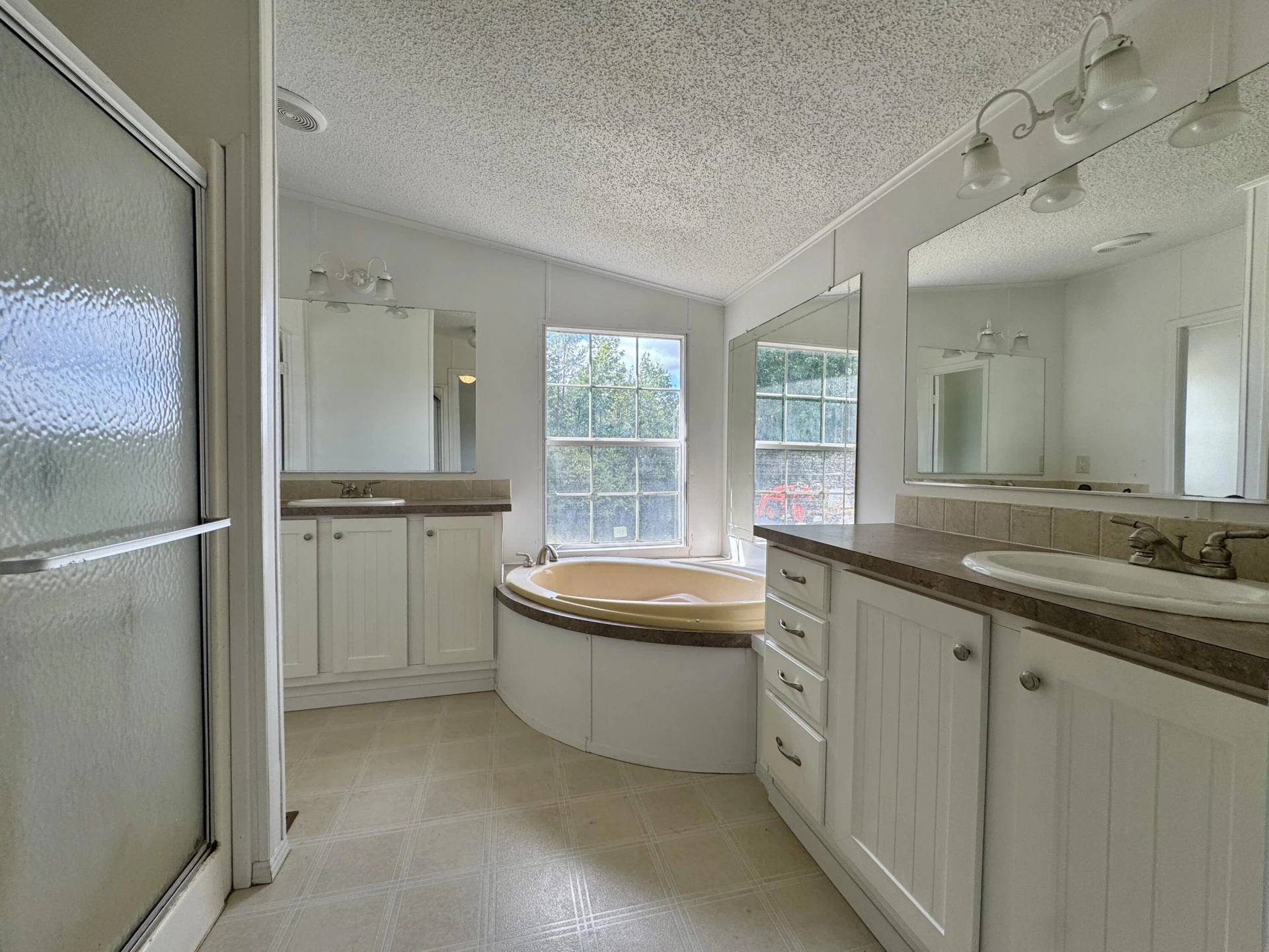 912 Jasper Mountain RD - Photo 16