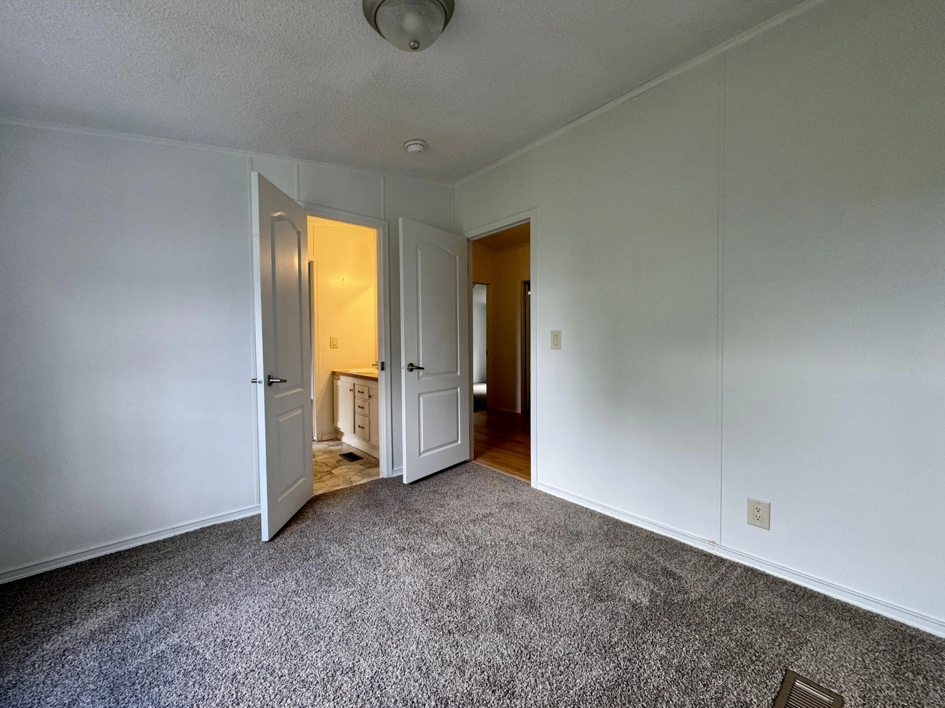 912 Jasper Mountain RD - Photo 19