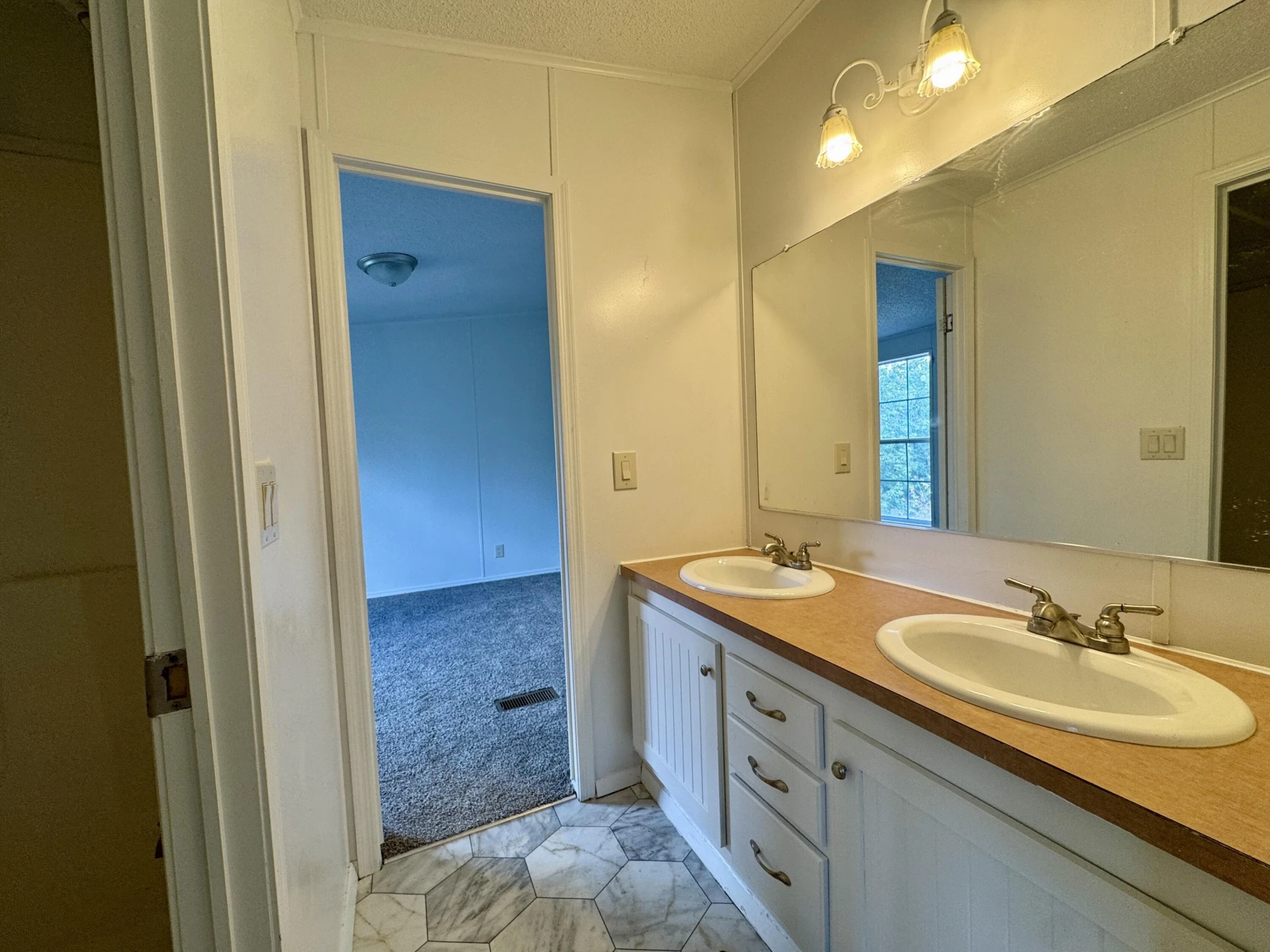 912 Jasper Mountain RD - Photo 21