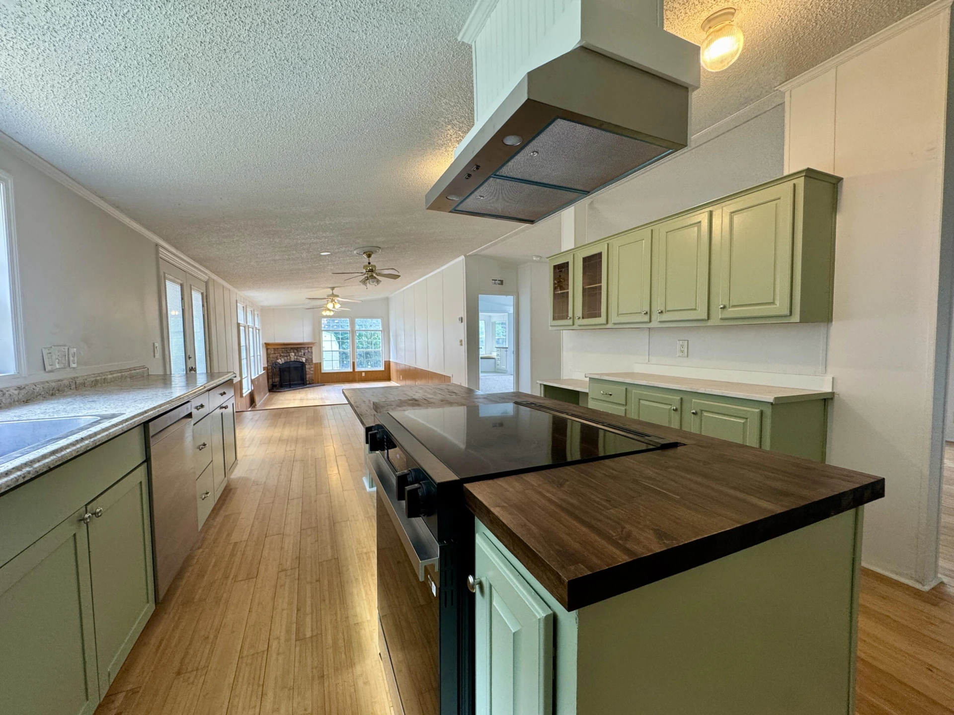 912 Jasper Mountain RD - Photo 7