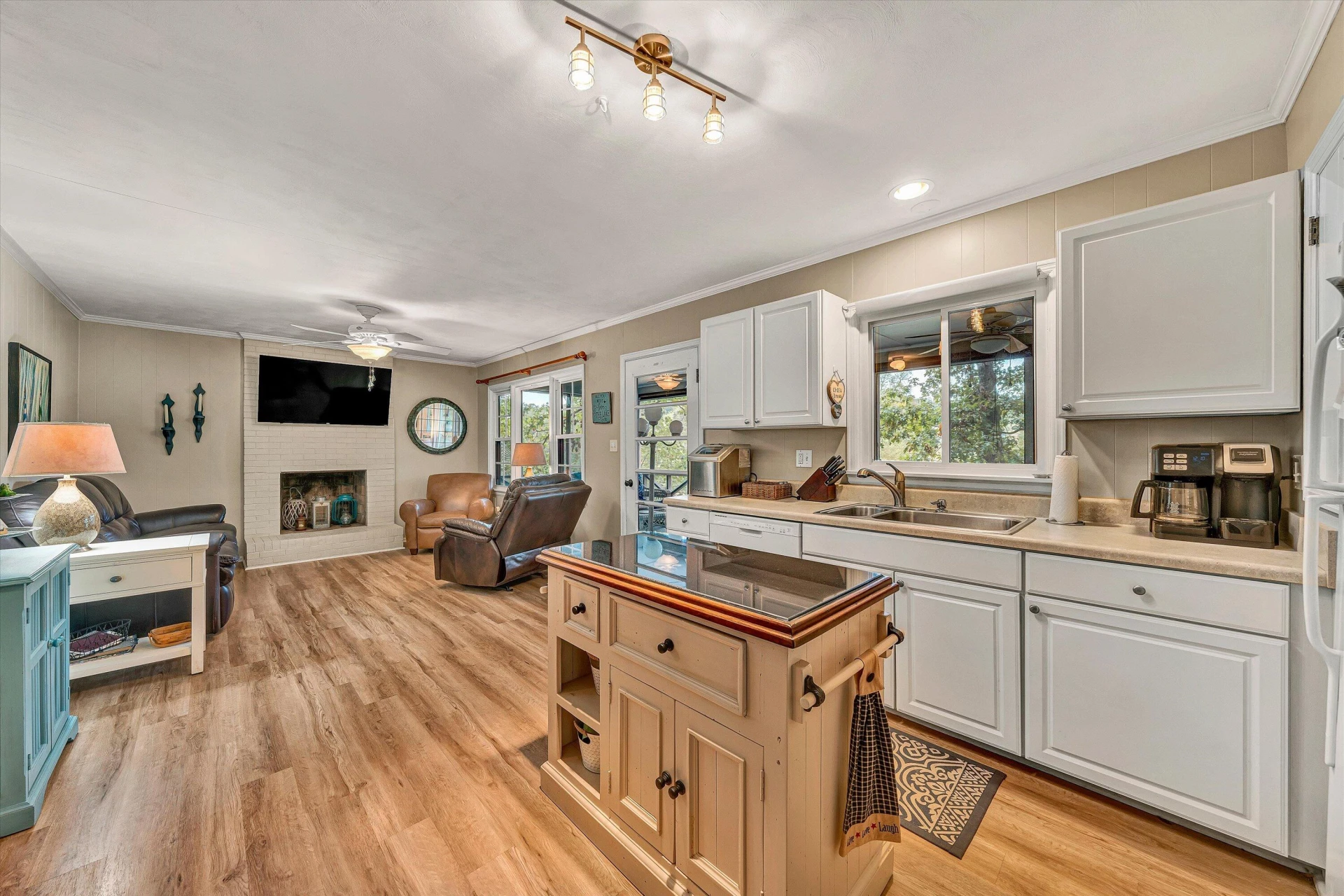 416 Beckys Creek DR - Photo 5