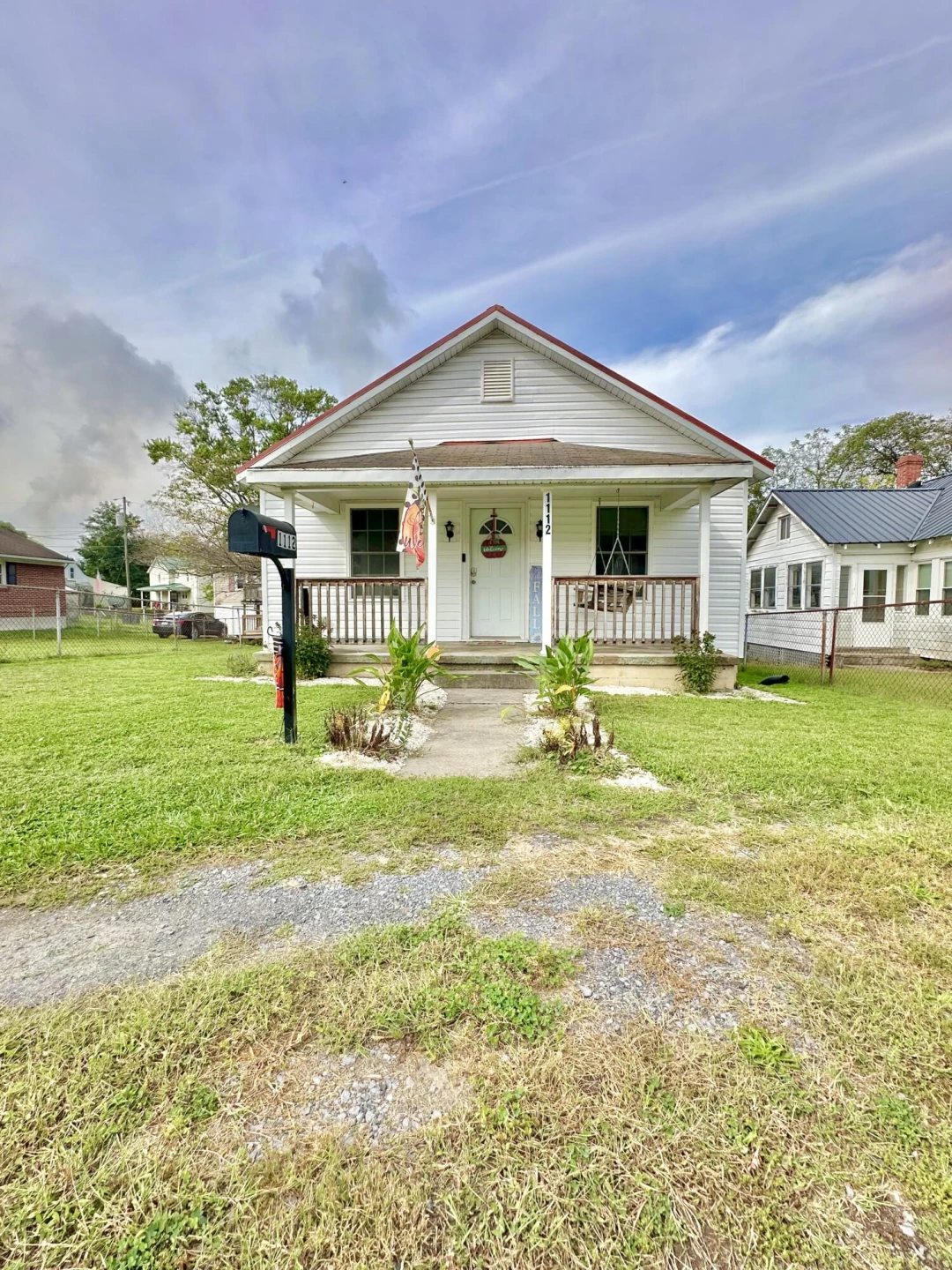 1112 N Rockbridge AVE - Photo 2