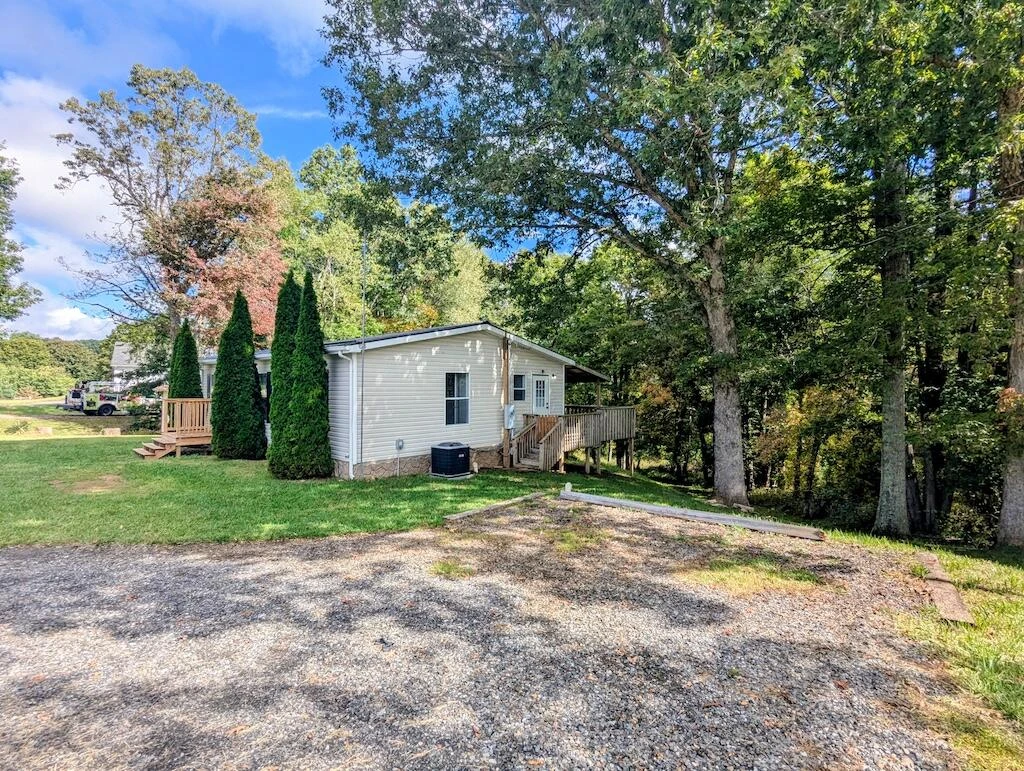 3335 Daniels Run RD NE - Photo 6