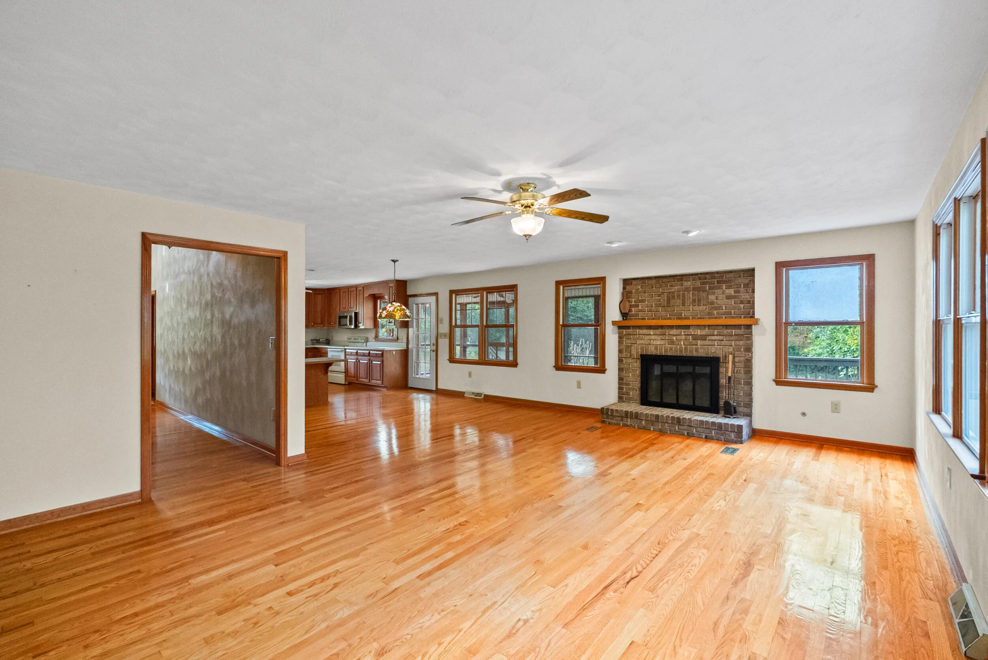 1469 Little Echo LN - Photo 14