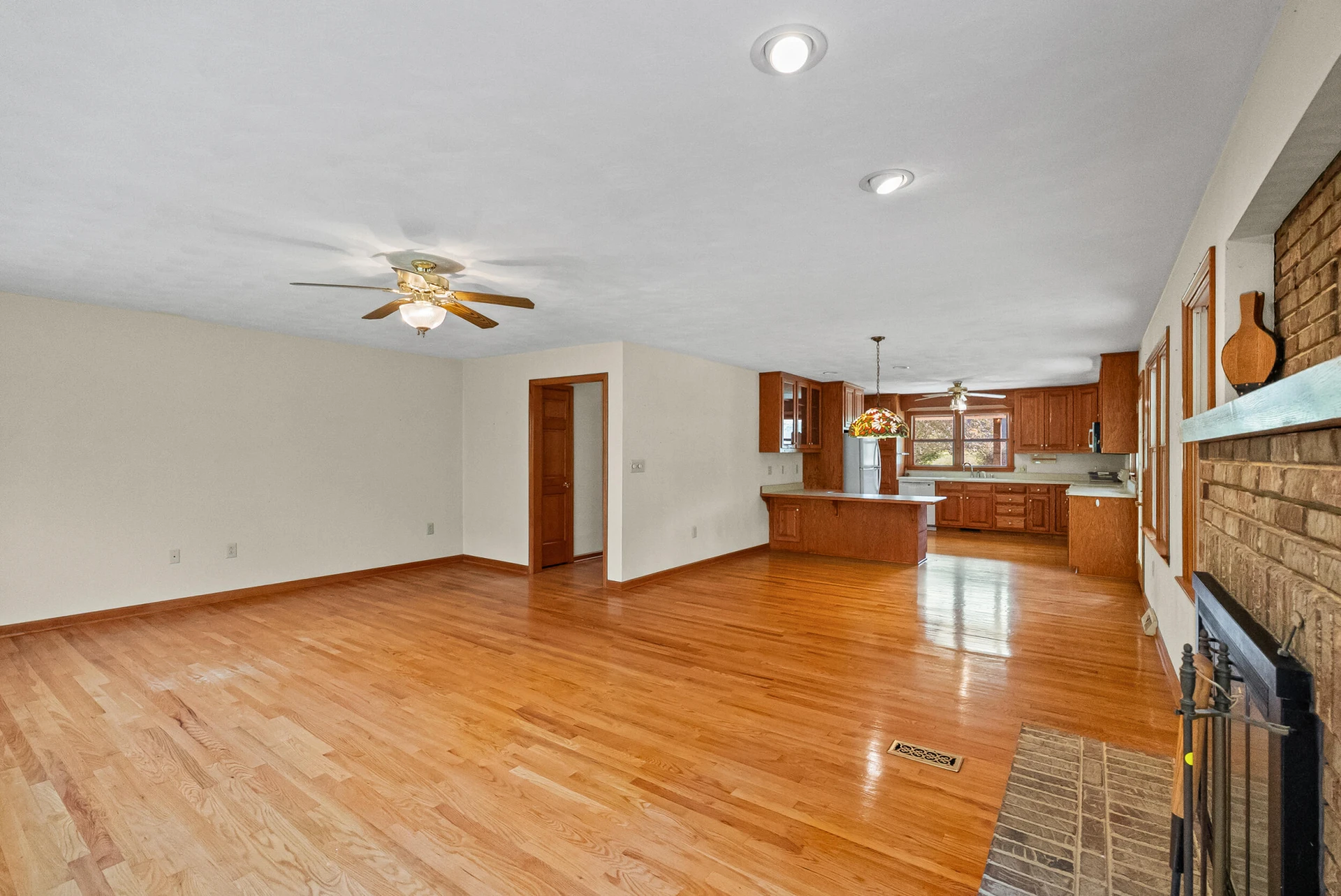1469 Little Echo LN - Photo 15