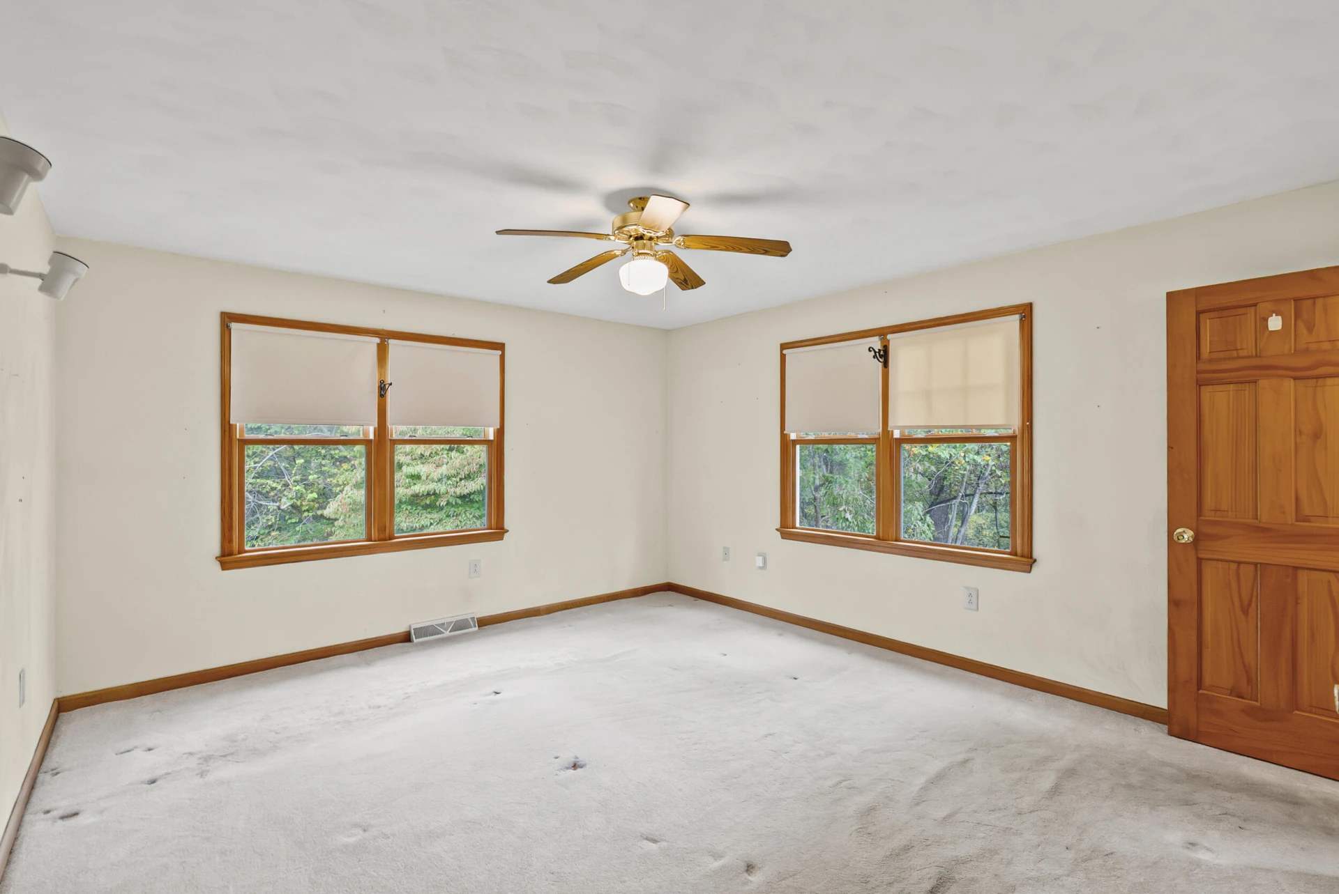 1469 Little Echo LN - Photo 21