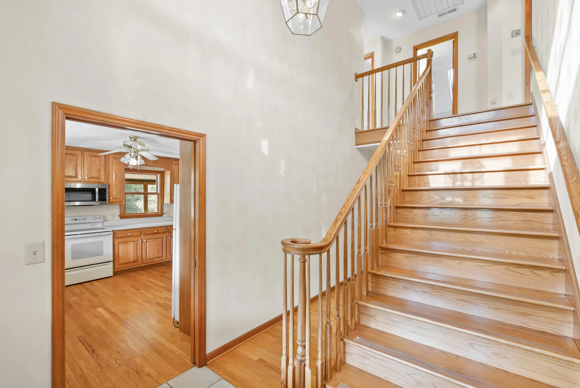 1469 Little Echo LN - Photo 6