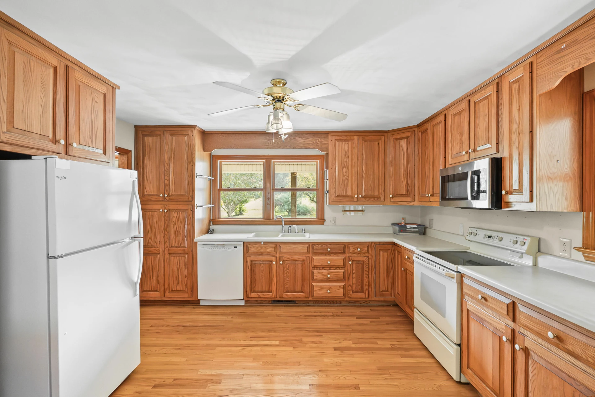 1469 Little Echo LN - Photo 9