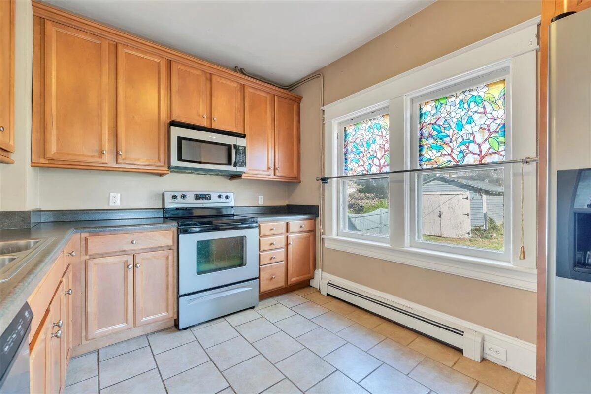 1533 Maiden LN SW - Photo 17