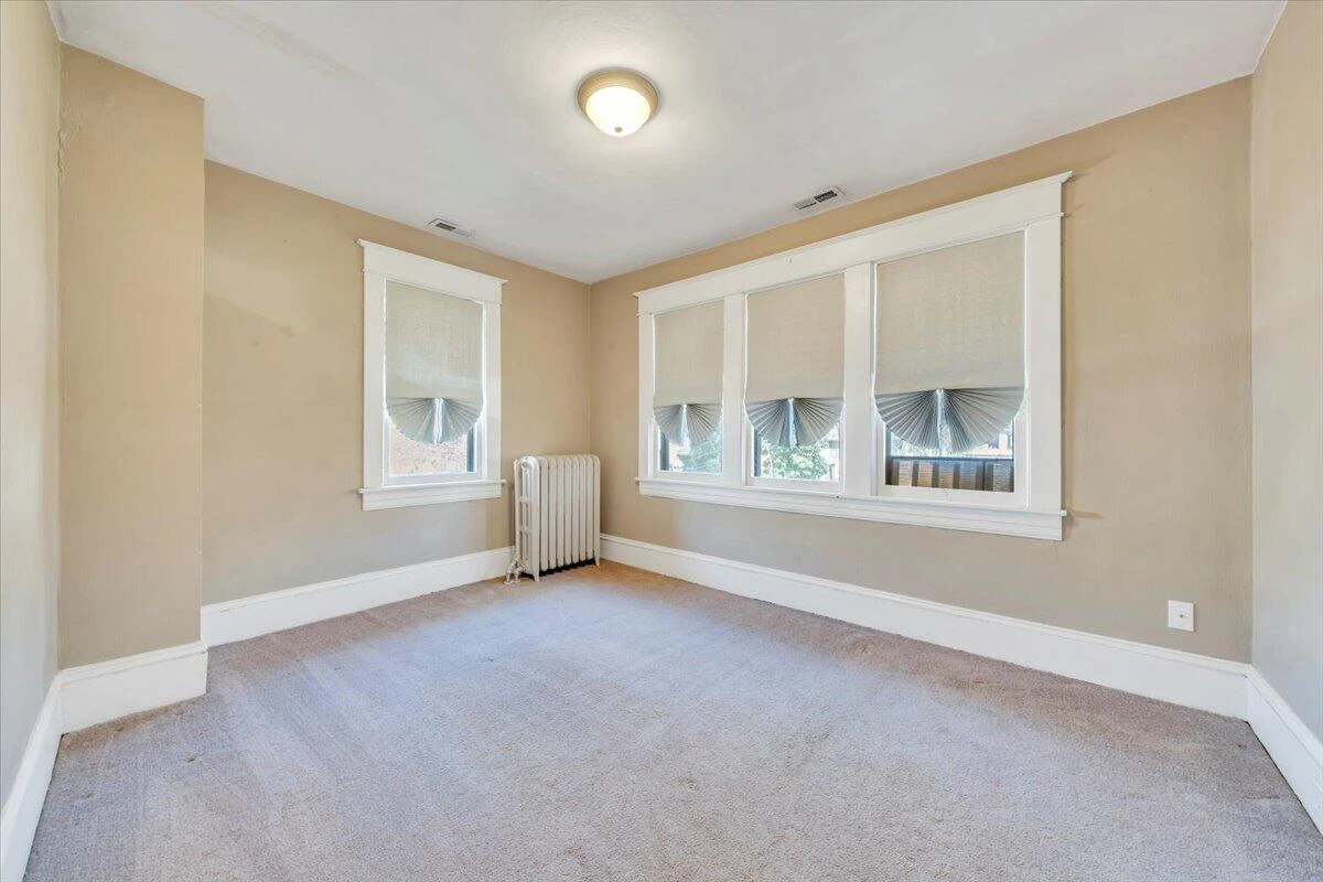 1533 Maiden LN SW - Photo 31