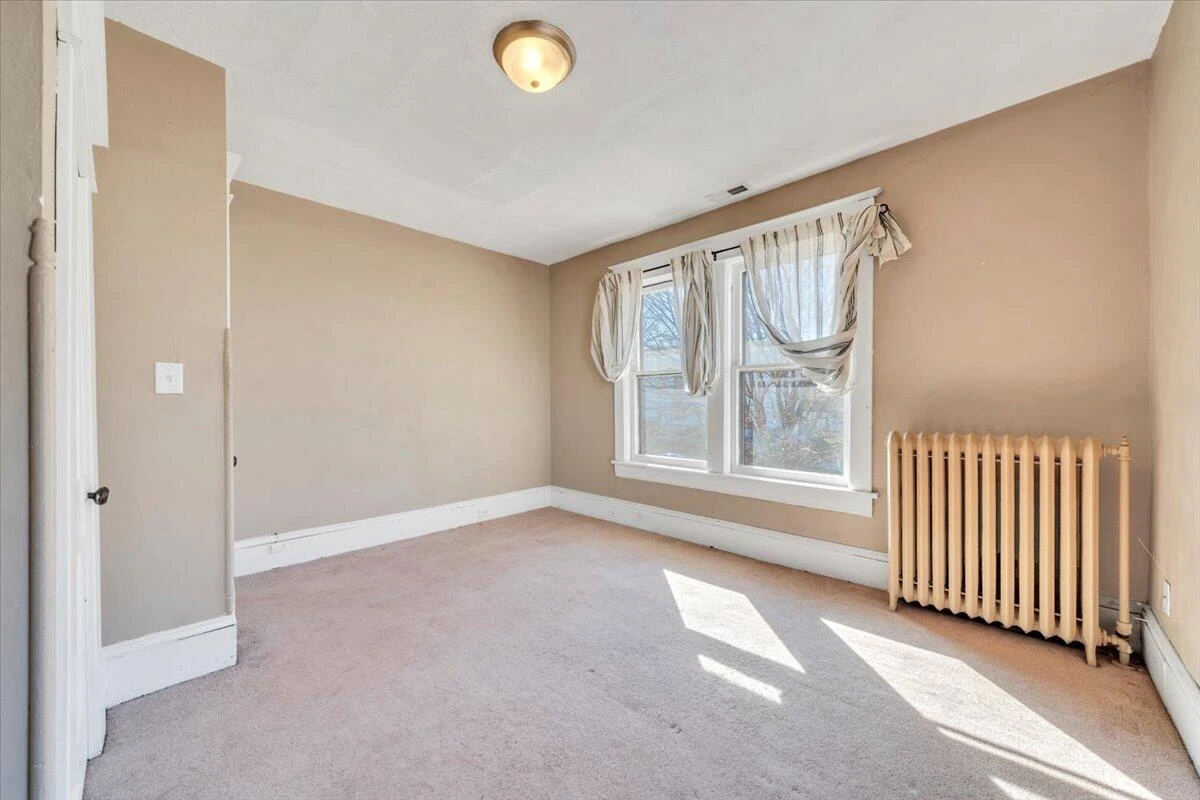 1533 Maiden LN SW - Photo 37