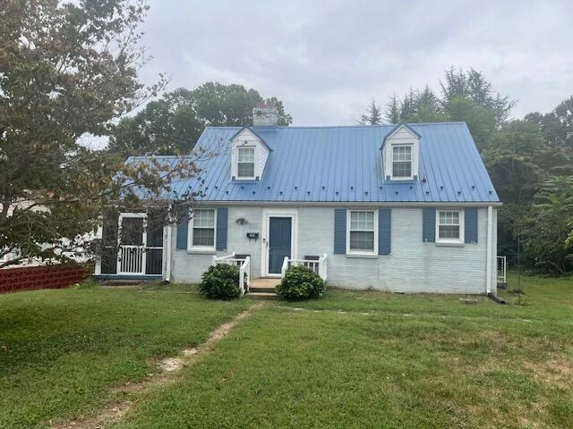 810 Jefferson CIR