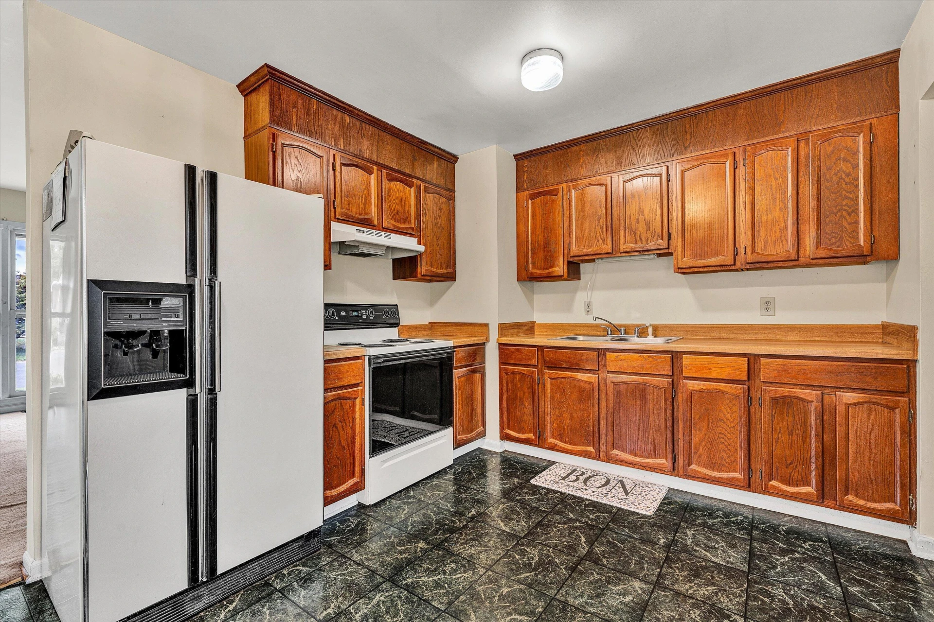 1038 Lauderdale AVE - Photo 4