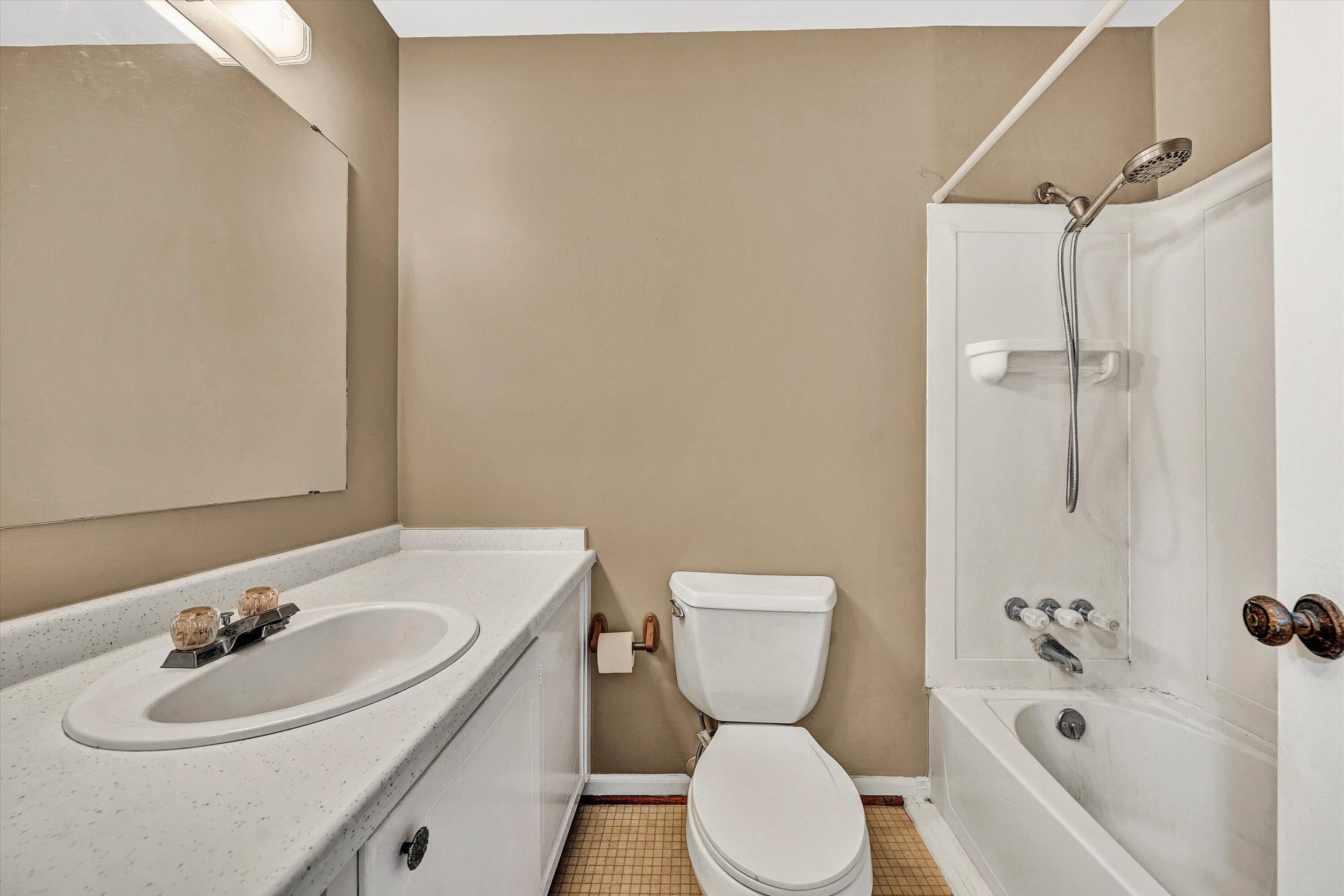 1038 Lauderdale AVE - Photo 8