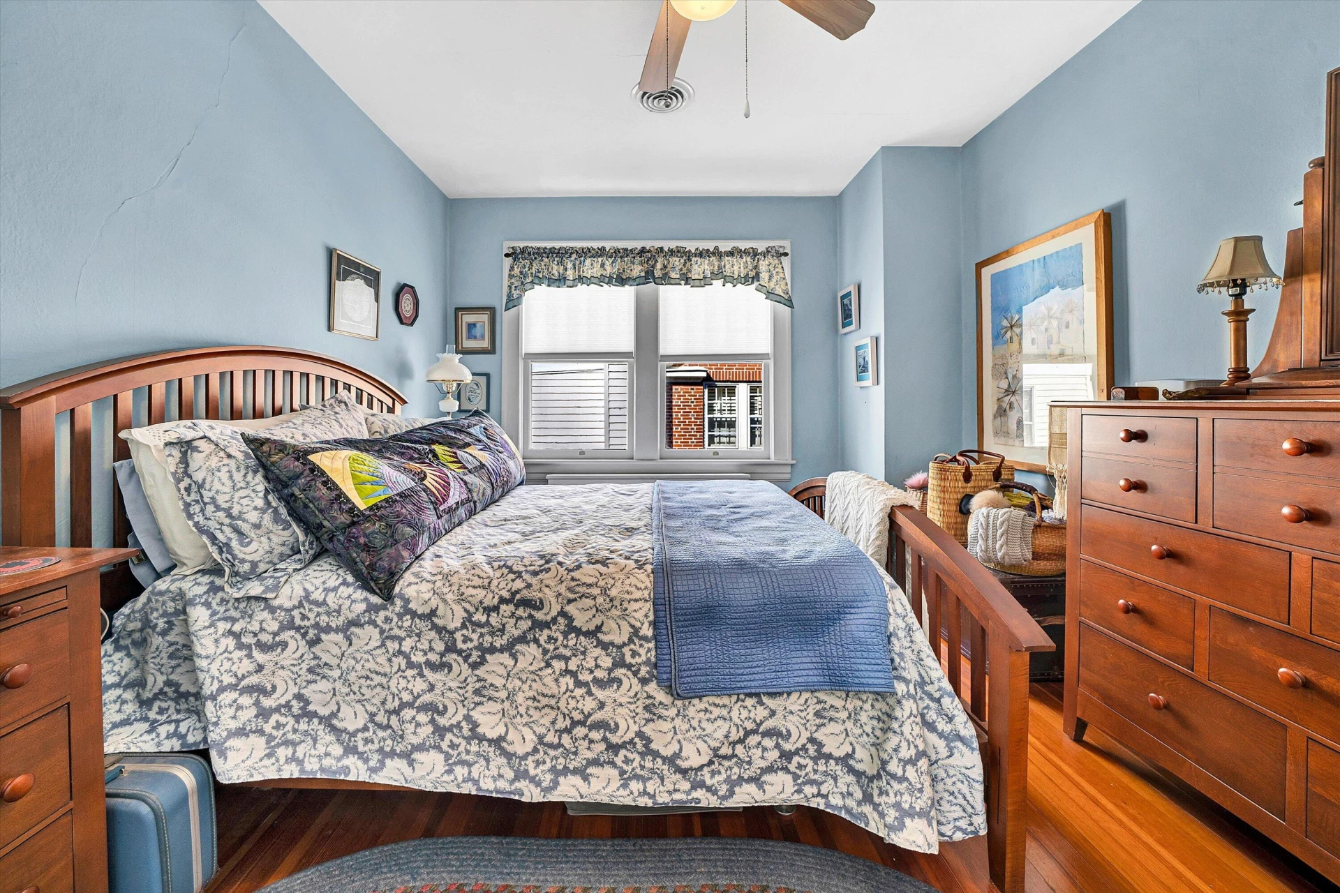 2435 Stanley AVE SE - Photo 25