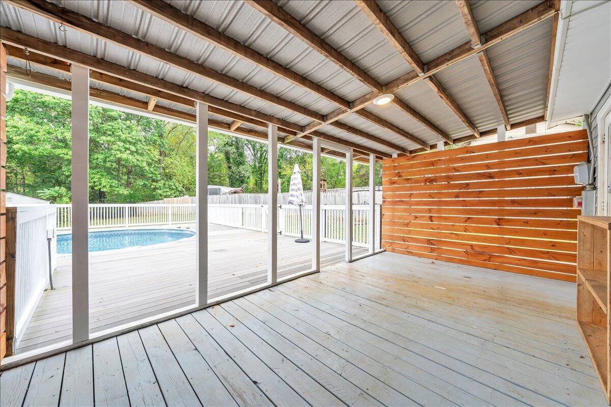 1035 Falling Creek RD - Photo 27