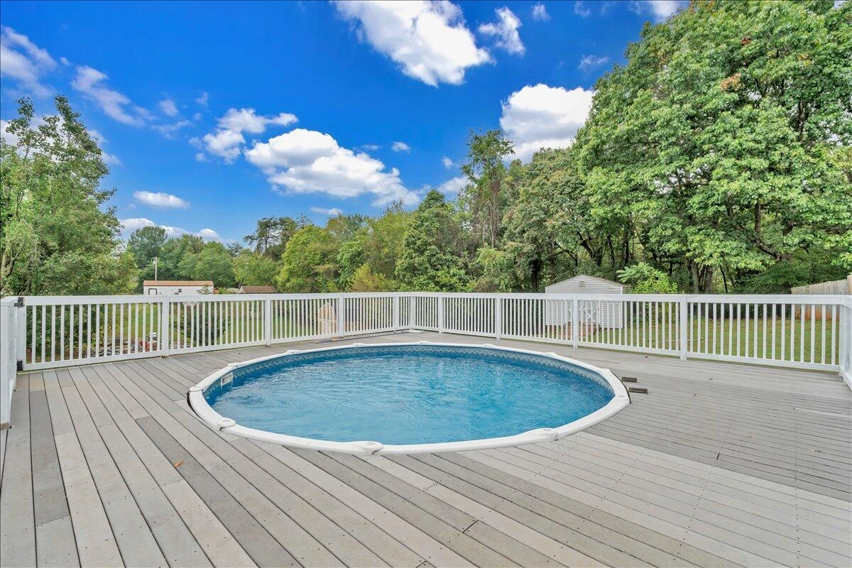 1035 Falling Creek RD - Photo 29