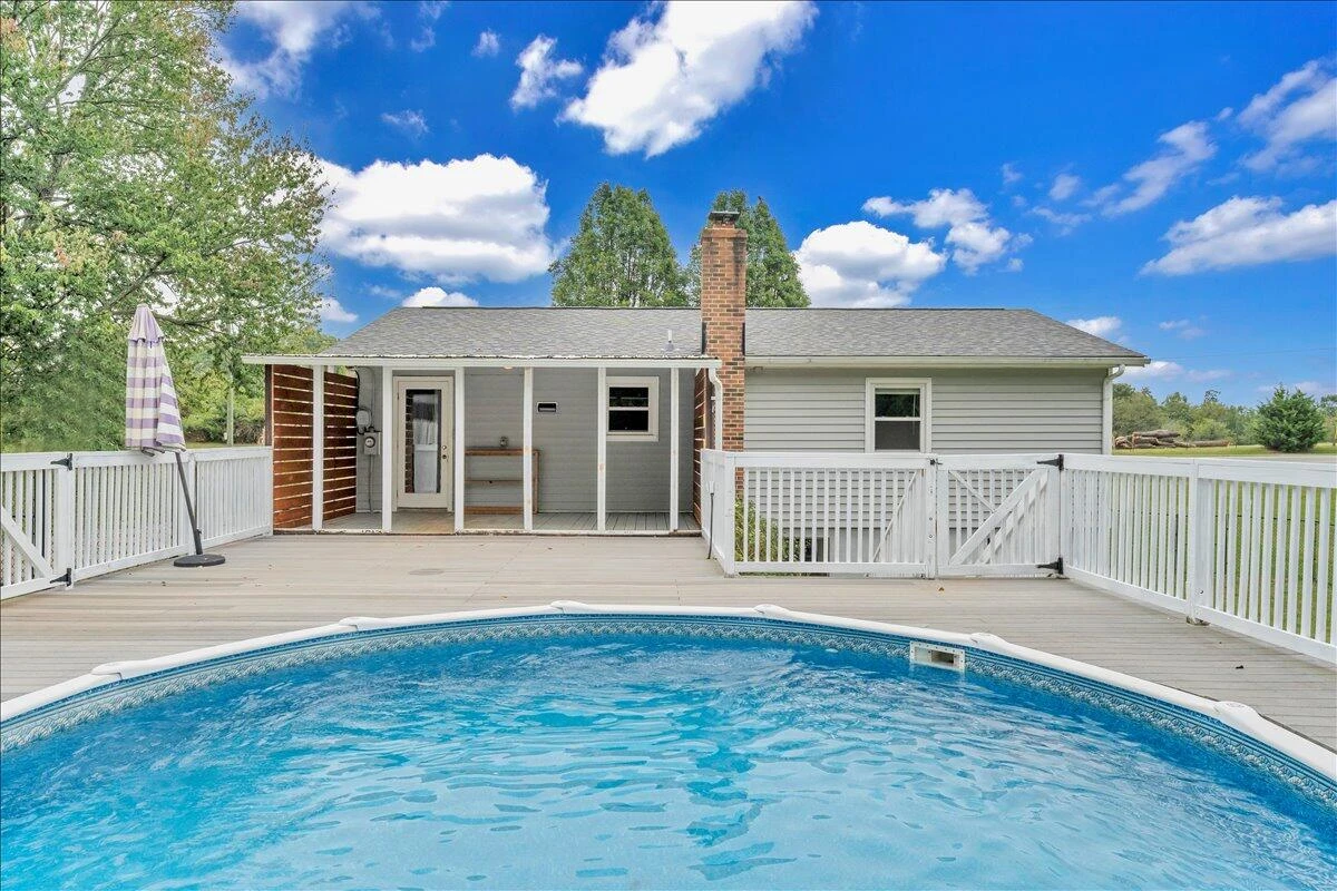 1035 Falling Creek RD - Photo 30