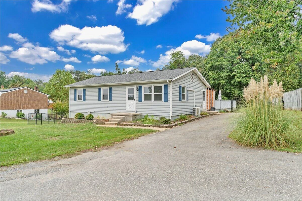 1035 Falling Creek RD - Photo 44