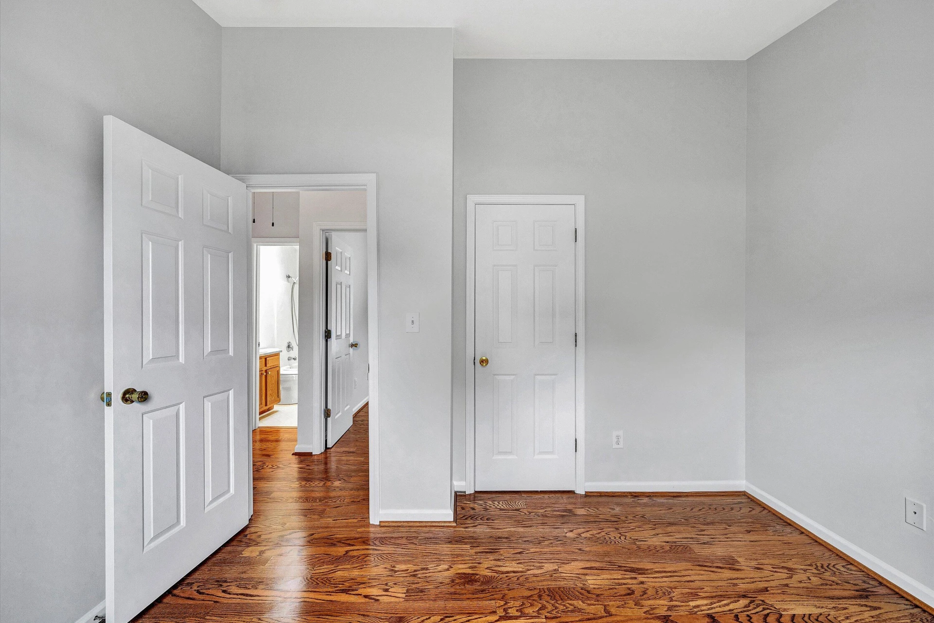 1421 24th ST NE - Photo 7