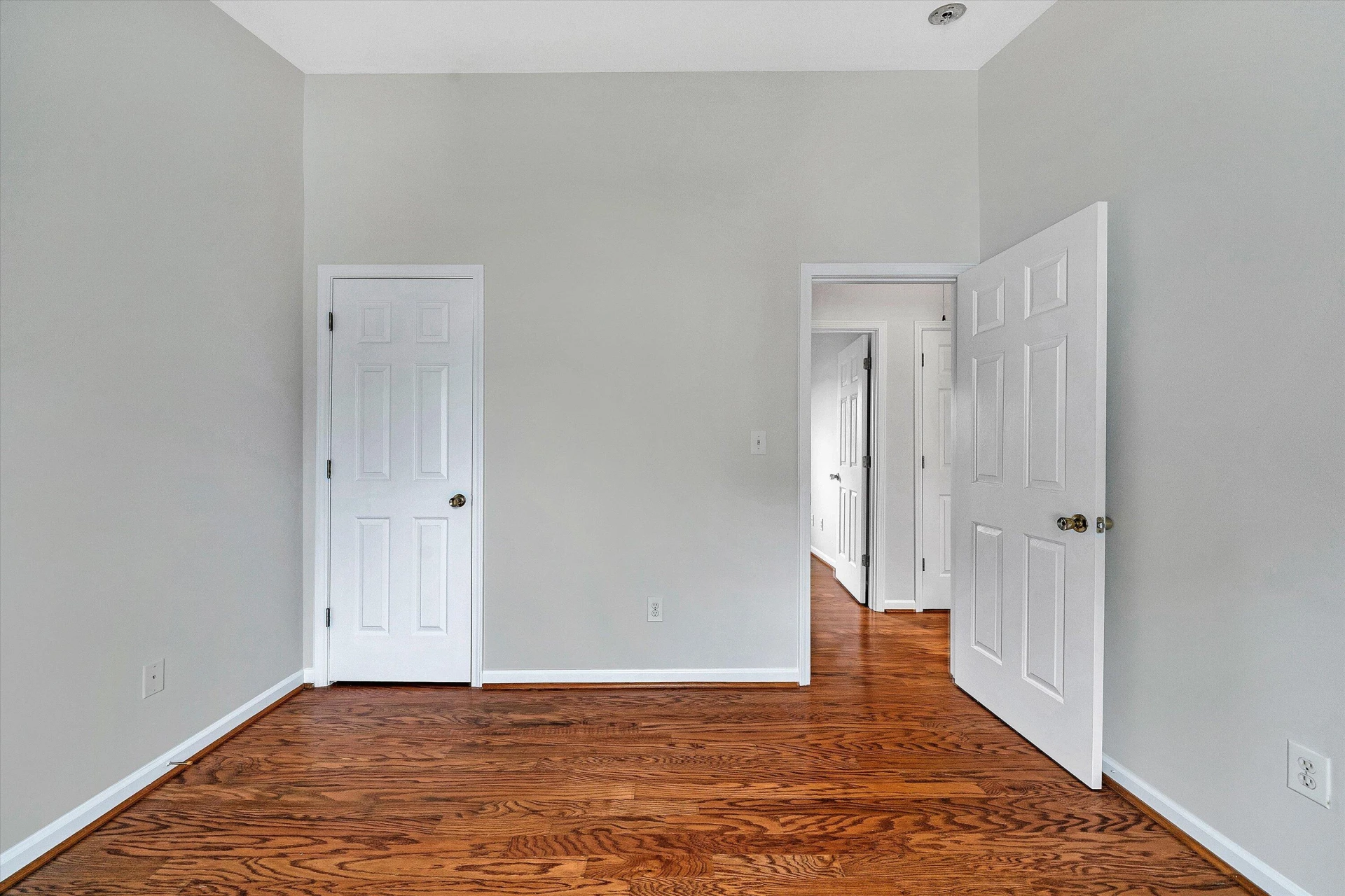 1421 24th ST NE - Photo 9