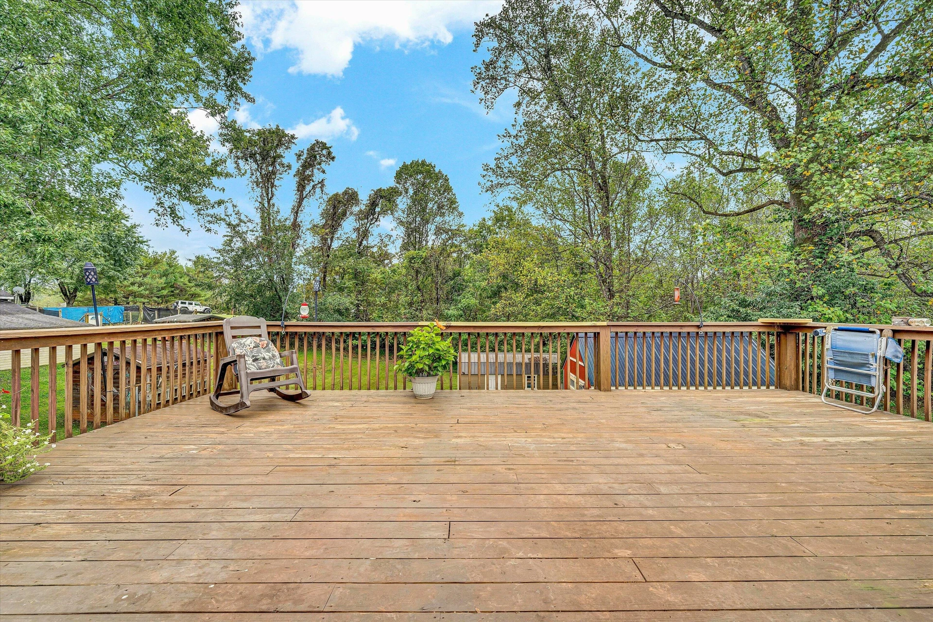 1057 Eaffa LN - Photo 18