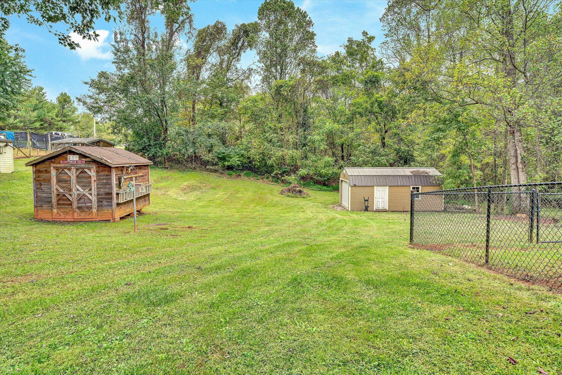 1057 Eaffa LN - Photo 25