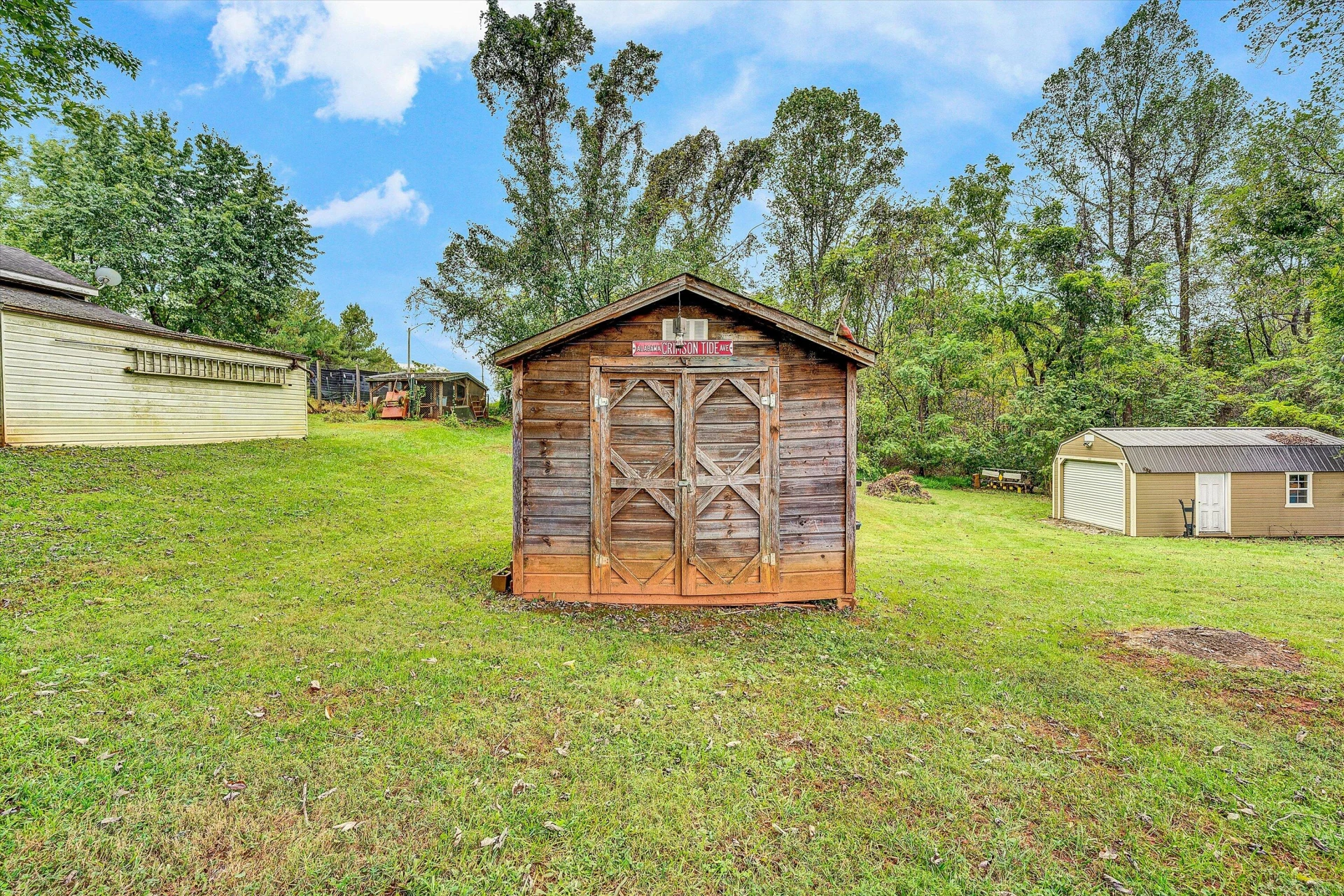 1057 Eaffa LN - Photo 26