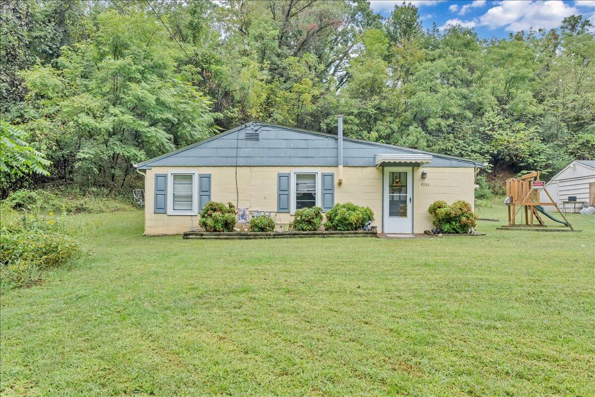 4251 Hershberger RD NW