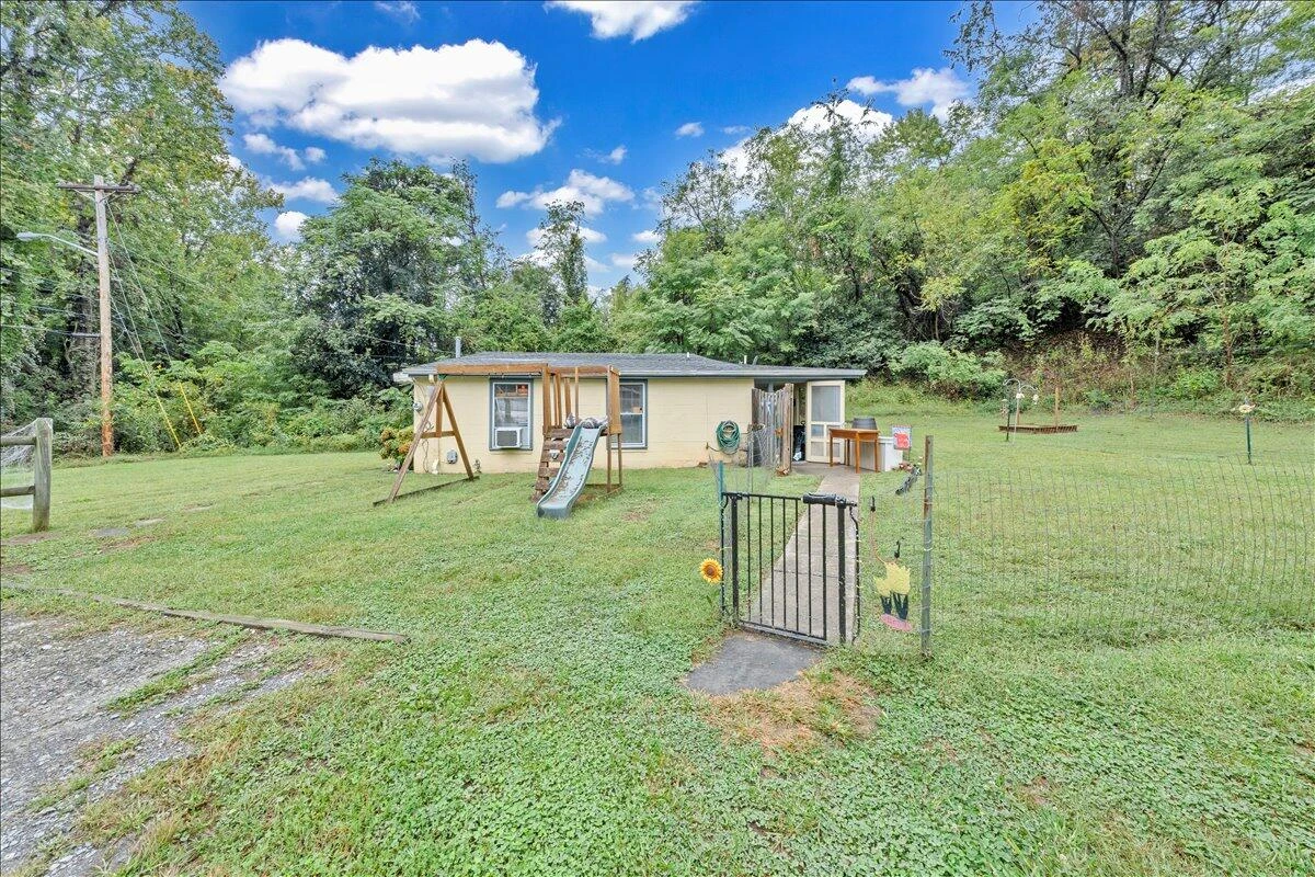 4251 Hershberger RD NW - Photo 15
