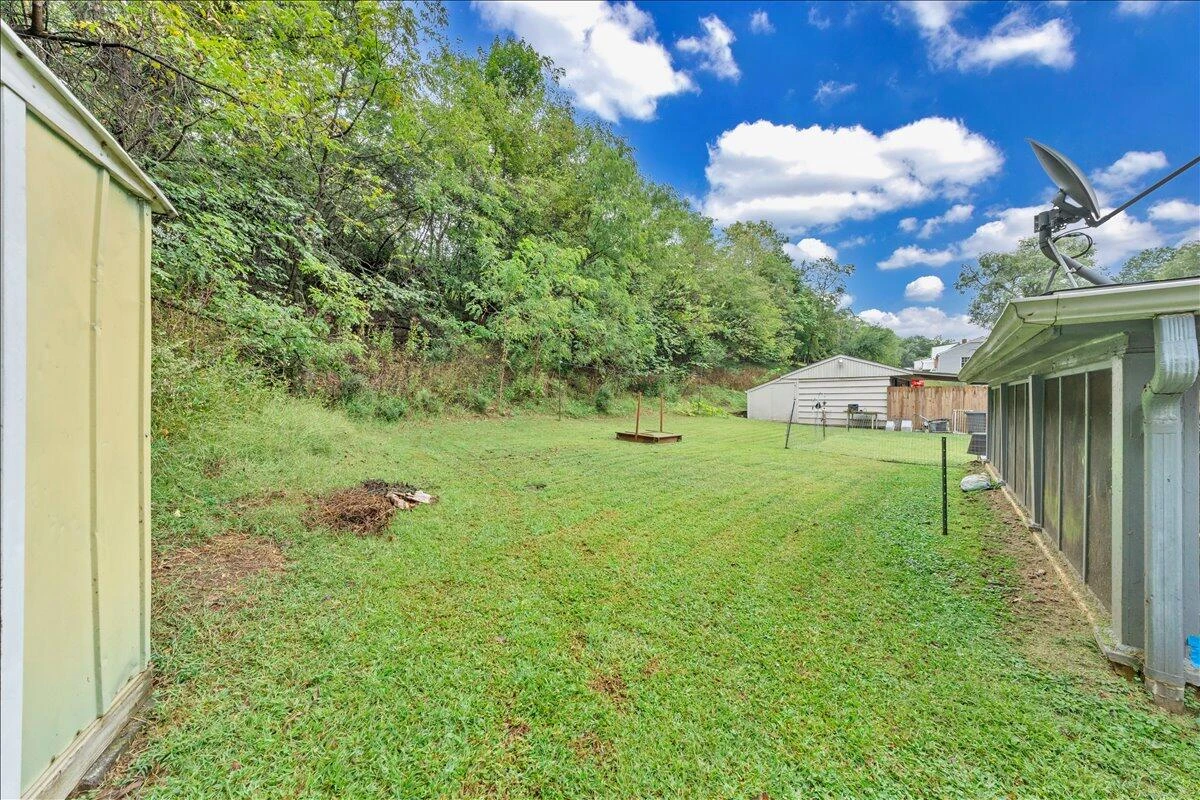 4251 Hershberger RD NW - Photo 18