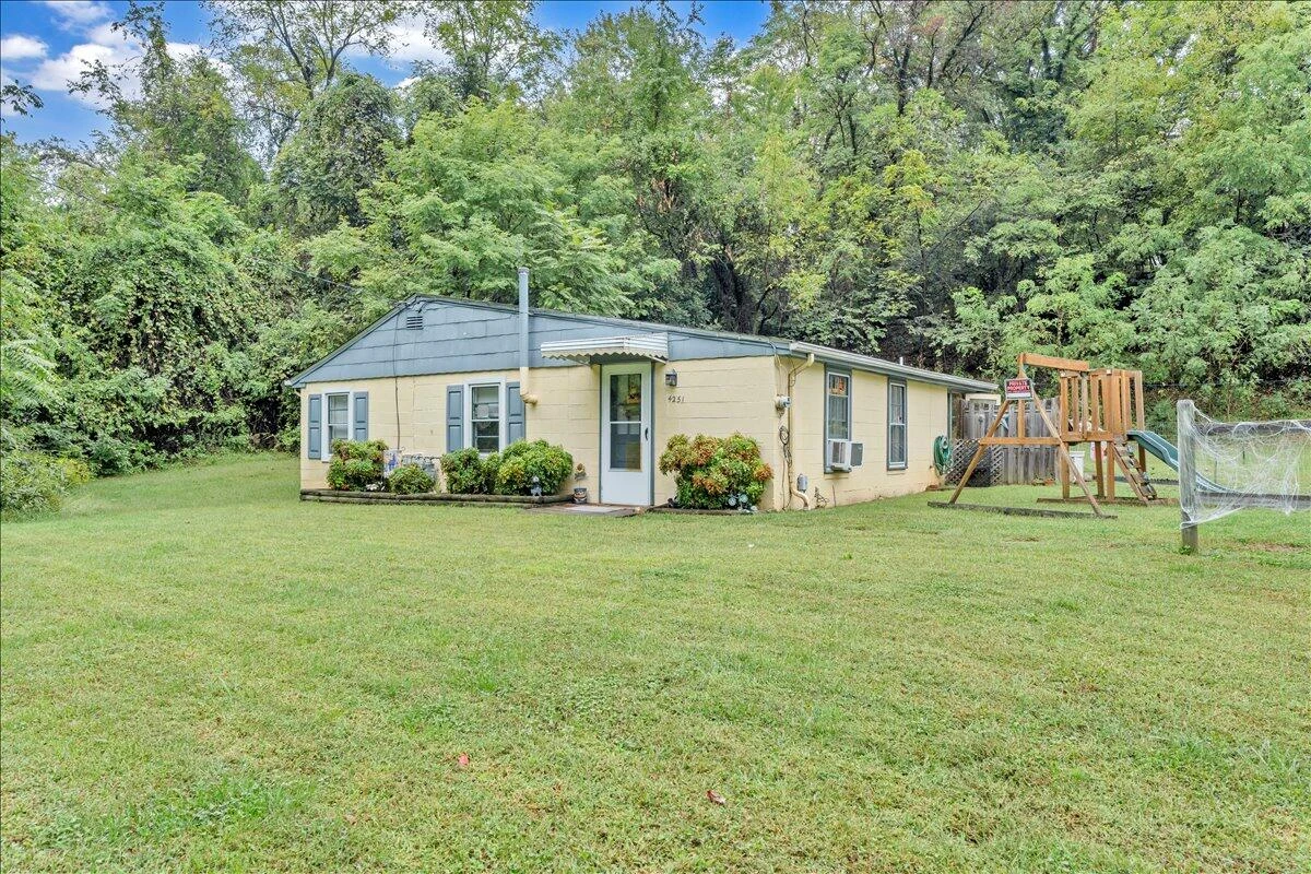 4251 Hershberger RD NW - Photo 21