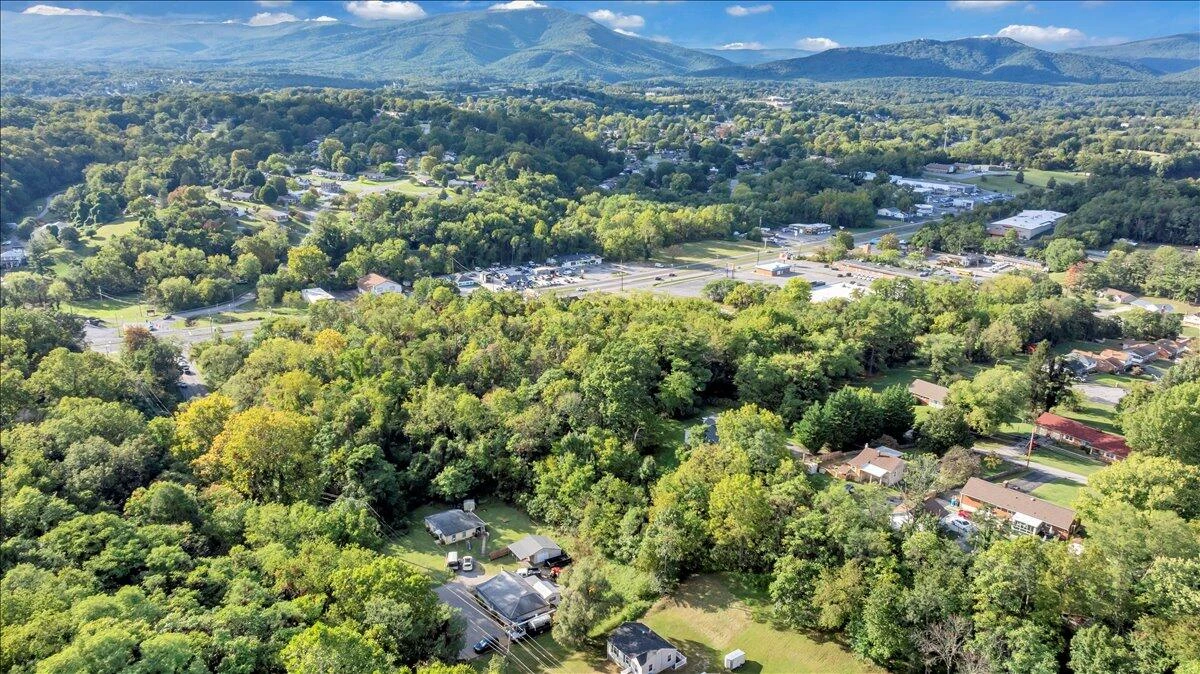 4251 Hershberger RD NW - Photo 44